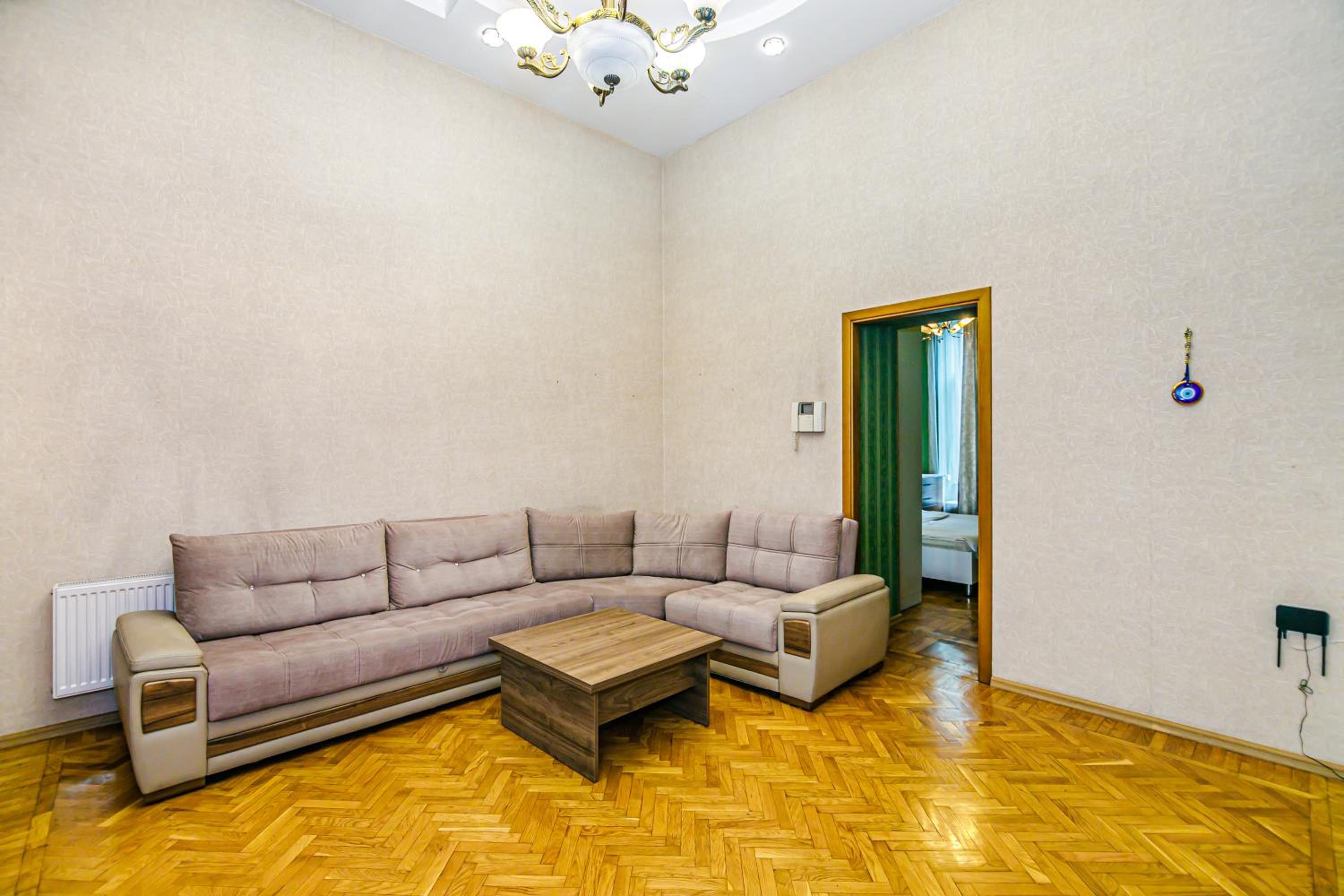 Deluxe Apartment 67