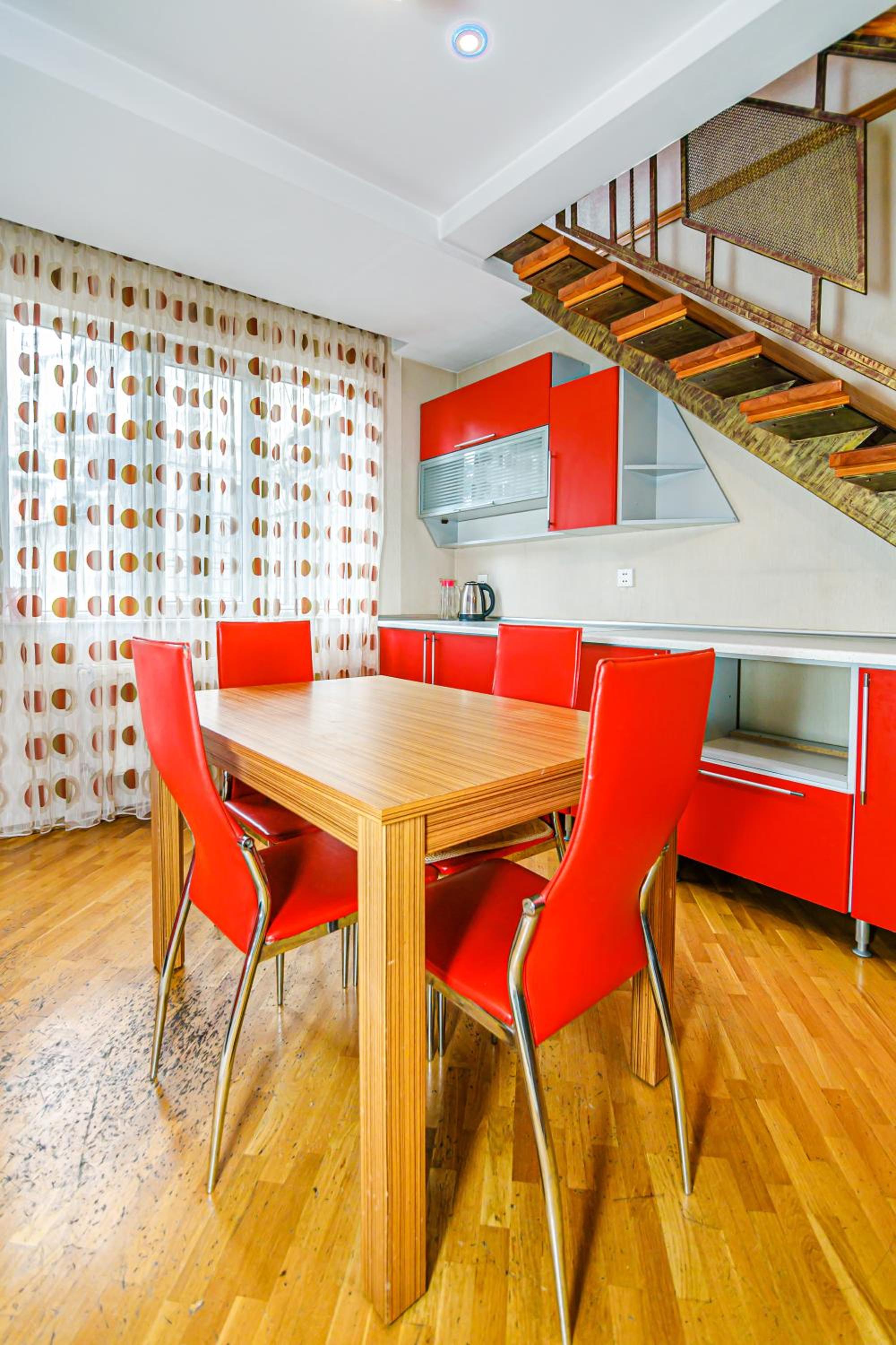 Deluxe Apartment 67
