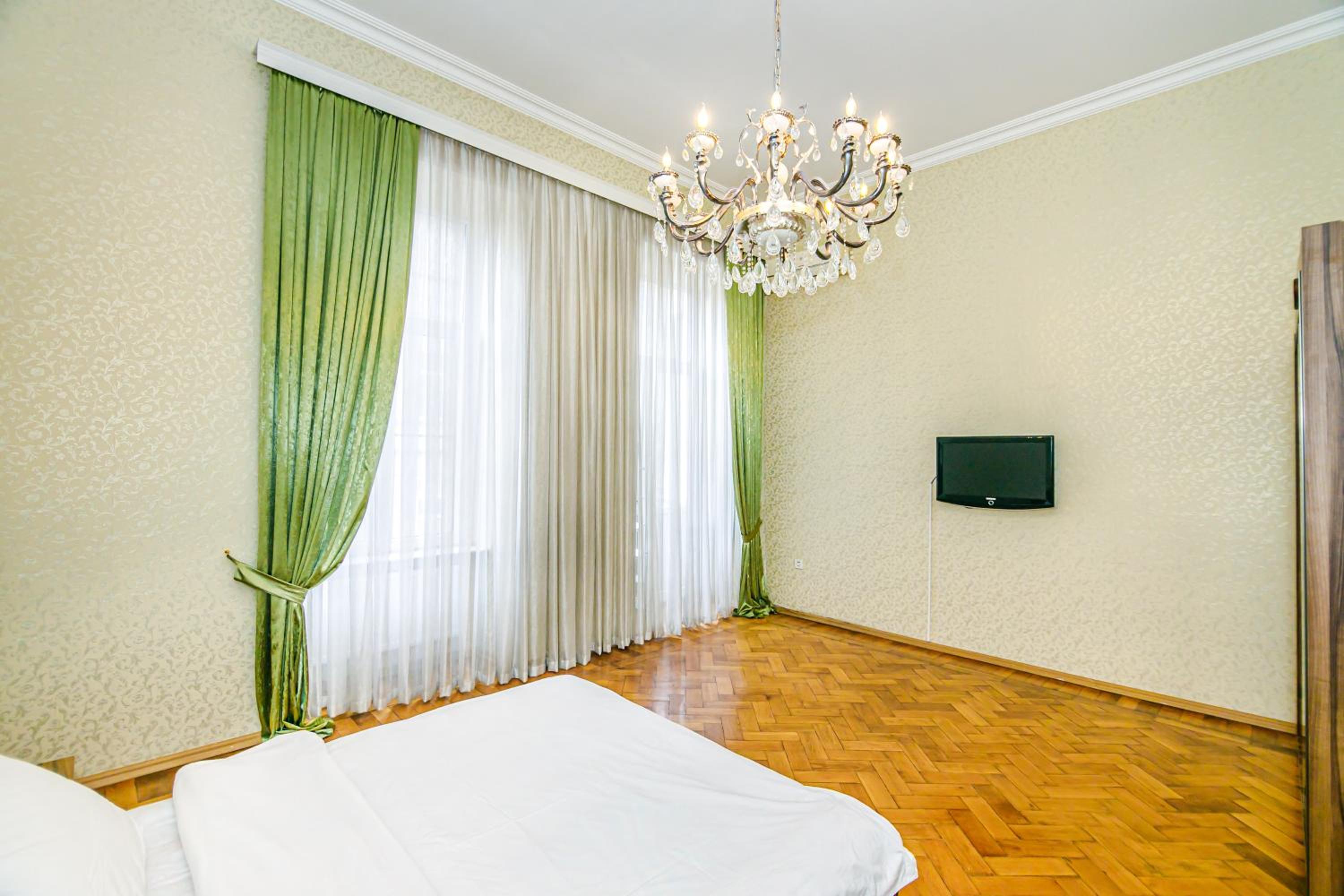Deluxe Apartment 67