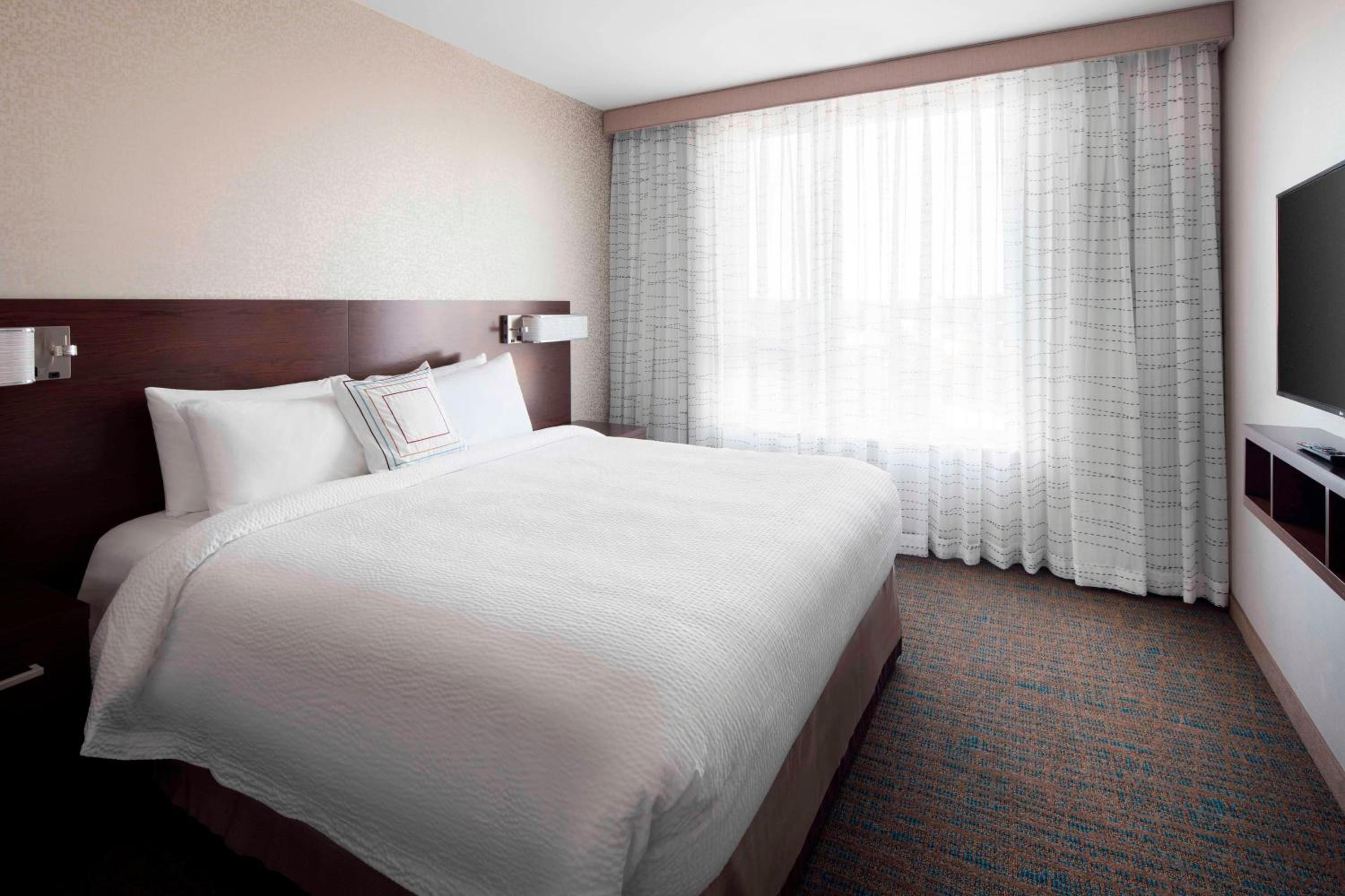 Watertown Vacations - Residence Inn by Marriott Boston Watertown - Property Image 30