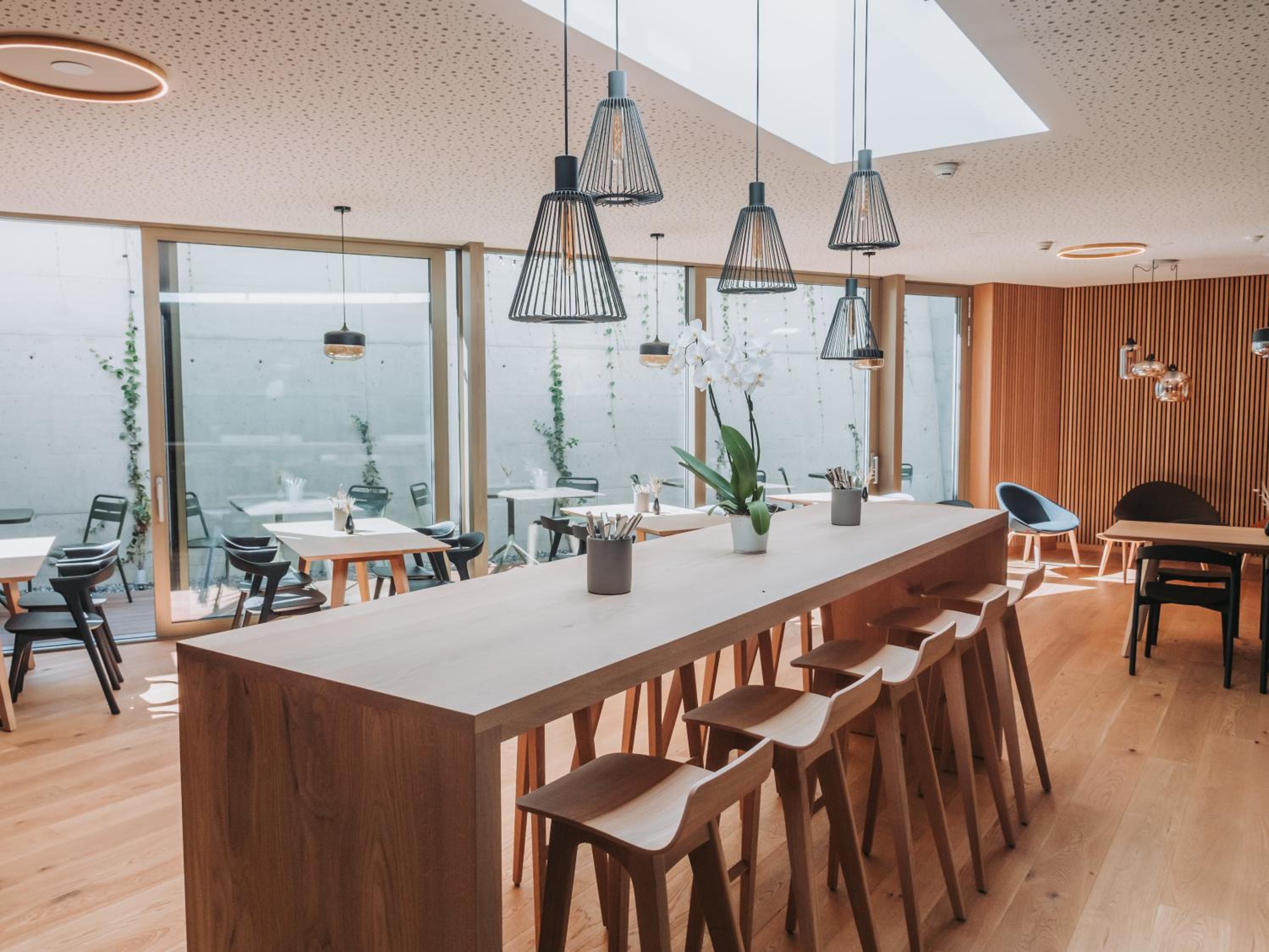 Montreux Youth Hostel