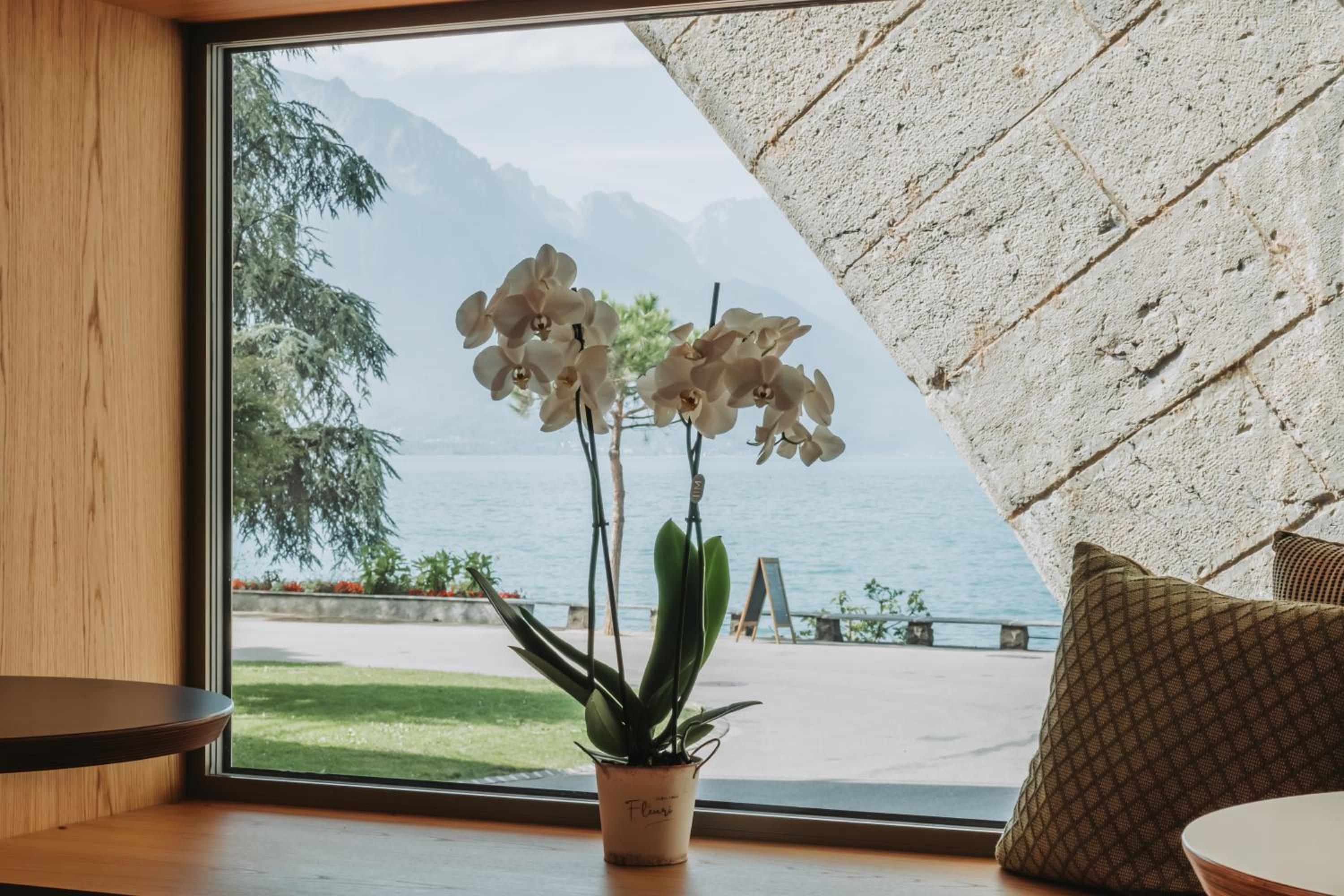 Montreux Youth Hostel