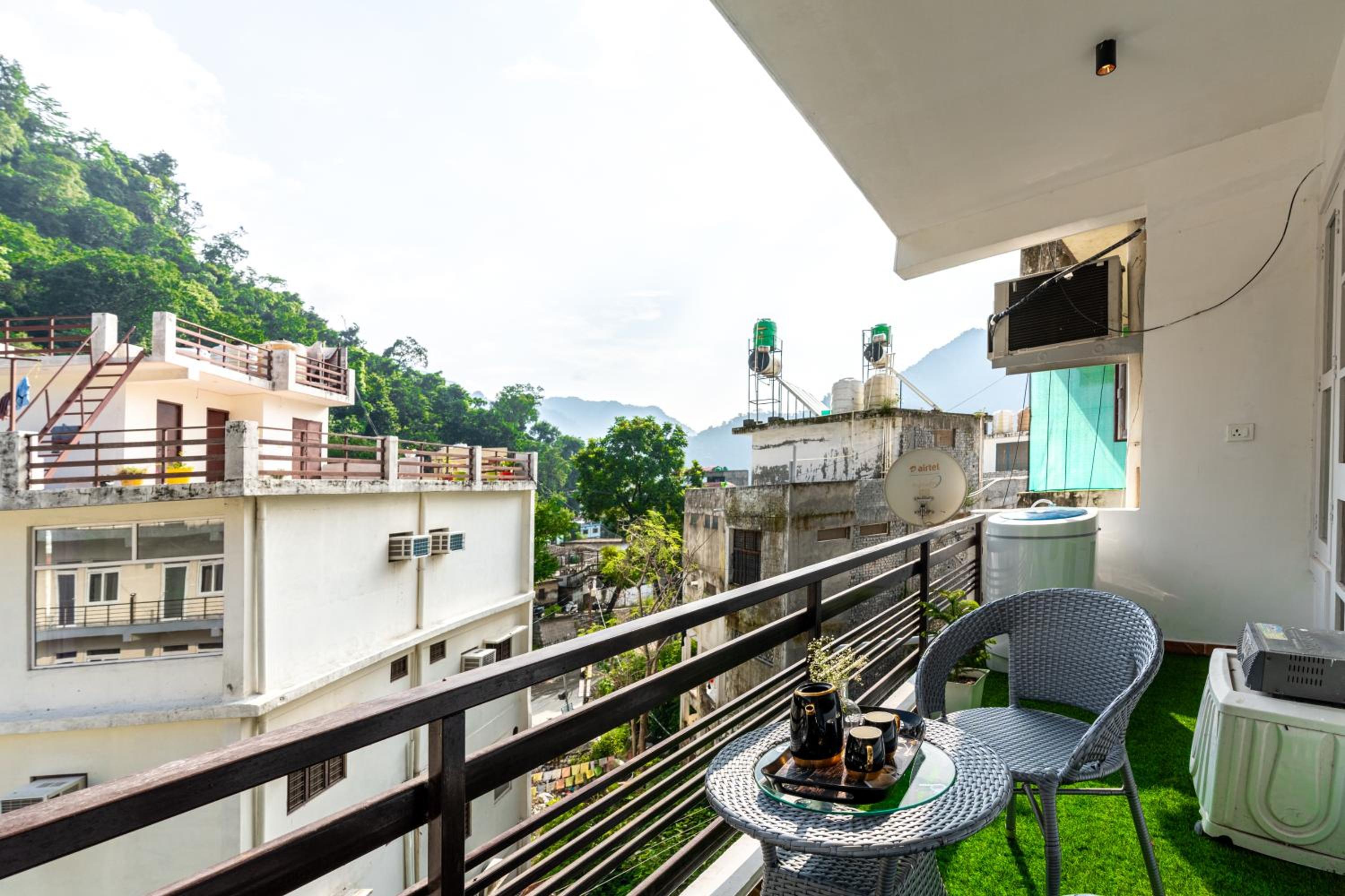 balance & terrace