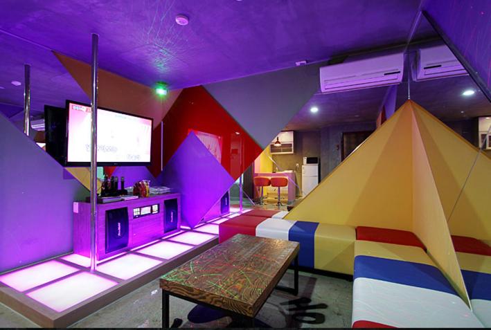 children's play area