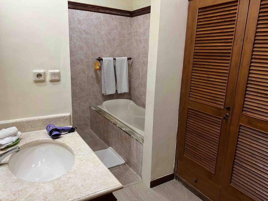 2BR Club Emperor Balinese Villa @ Heart Of Sanur