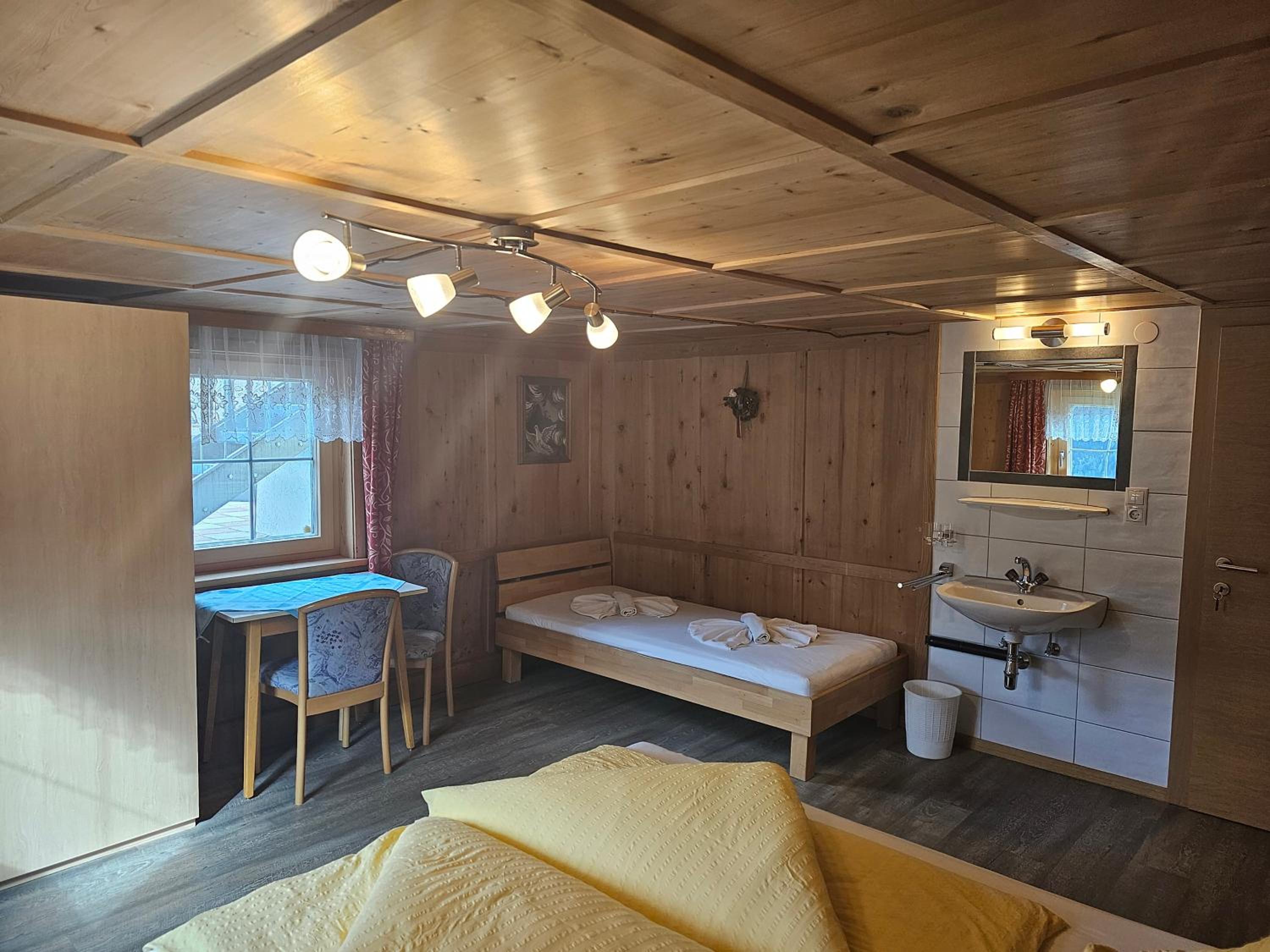 Ferienhaus Bergblick Kappl, nur 17 Minuten vom Skigebiet Ischgl entfernt