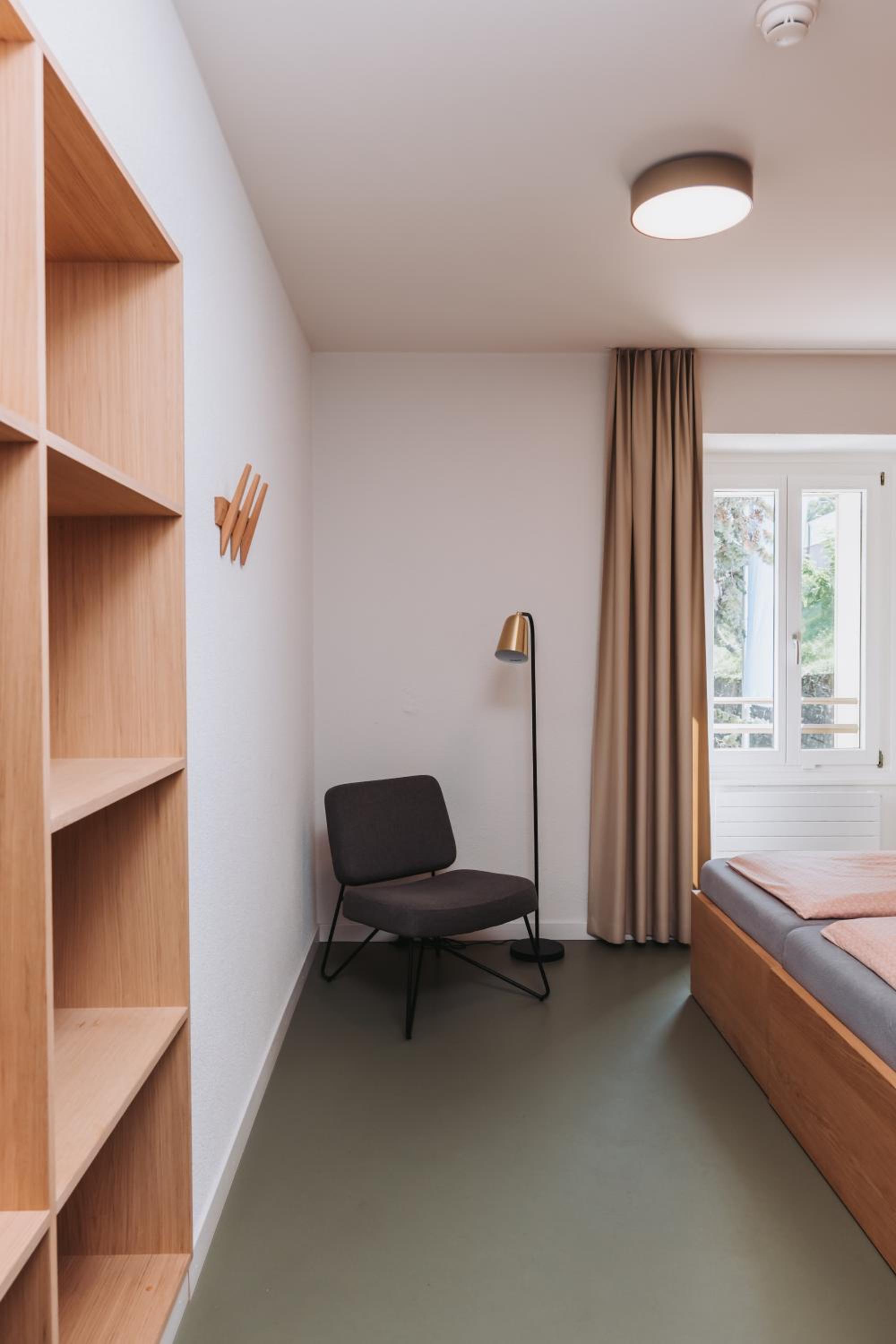 Montreux Youth Hostel