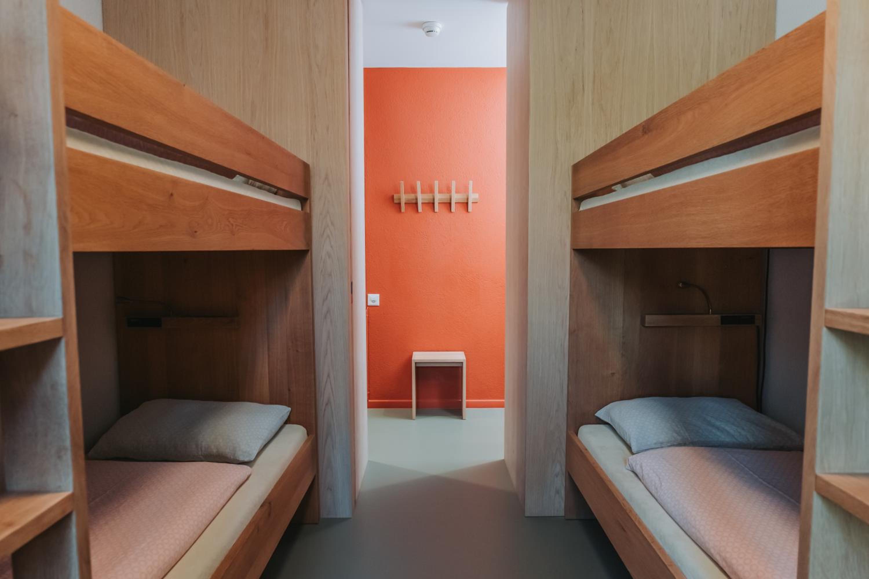 Montreux Youth Hostel