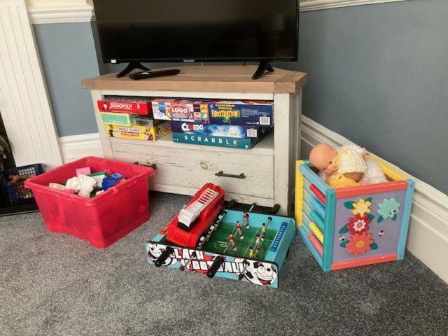 SAUNTON NORBORO 4 Bedrooms