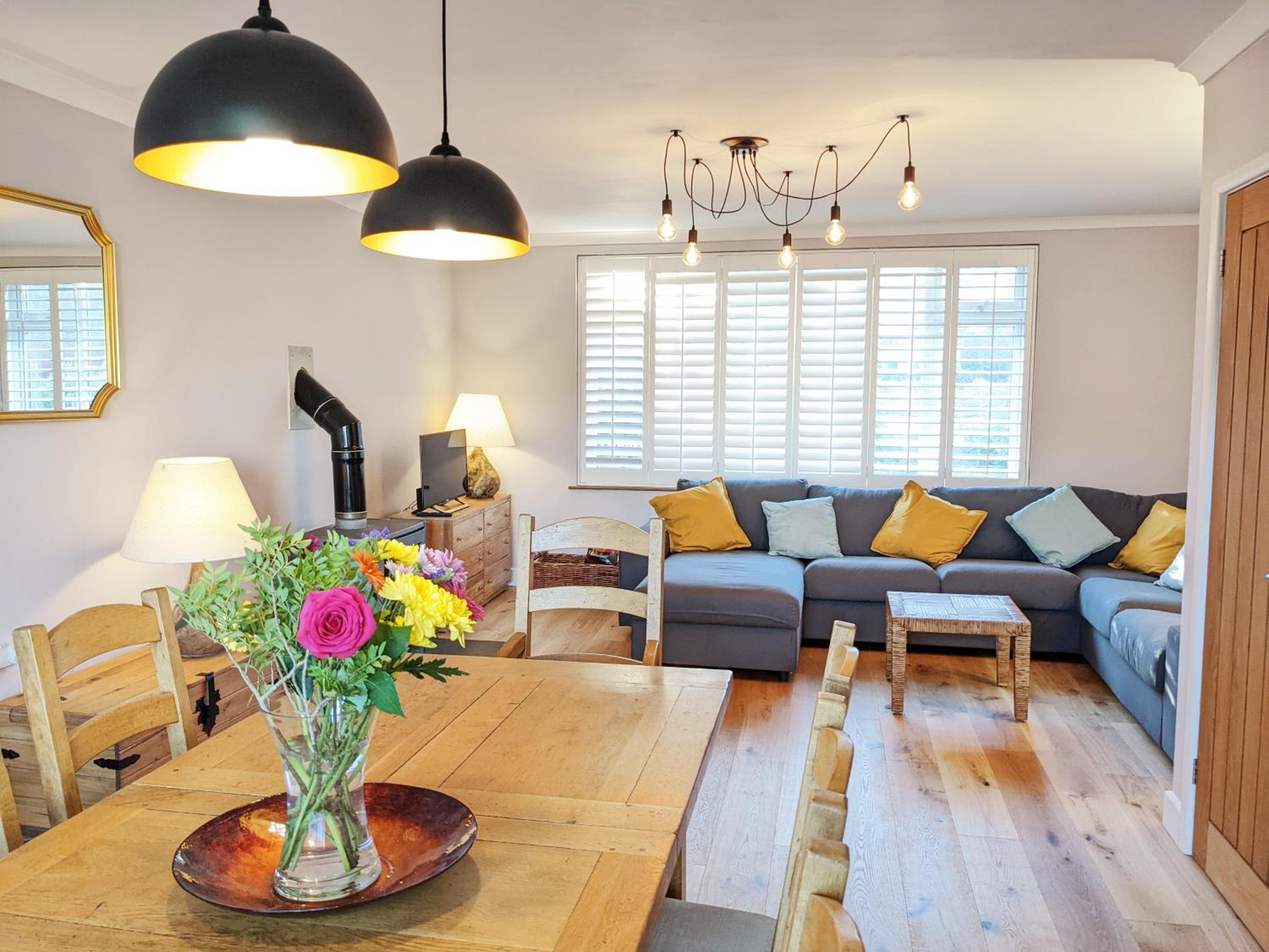 Sunny Days: Beautiful Spacious 4 bed house view 5