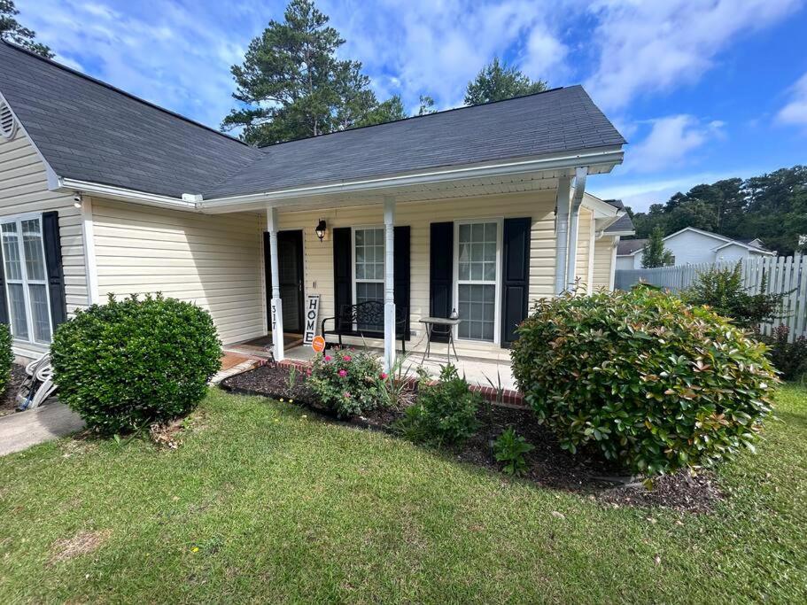 3BR Convenient Columbia Retreat!