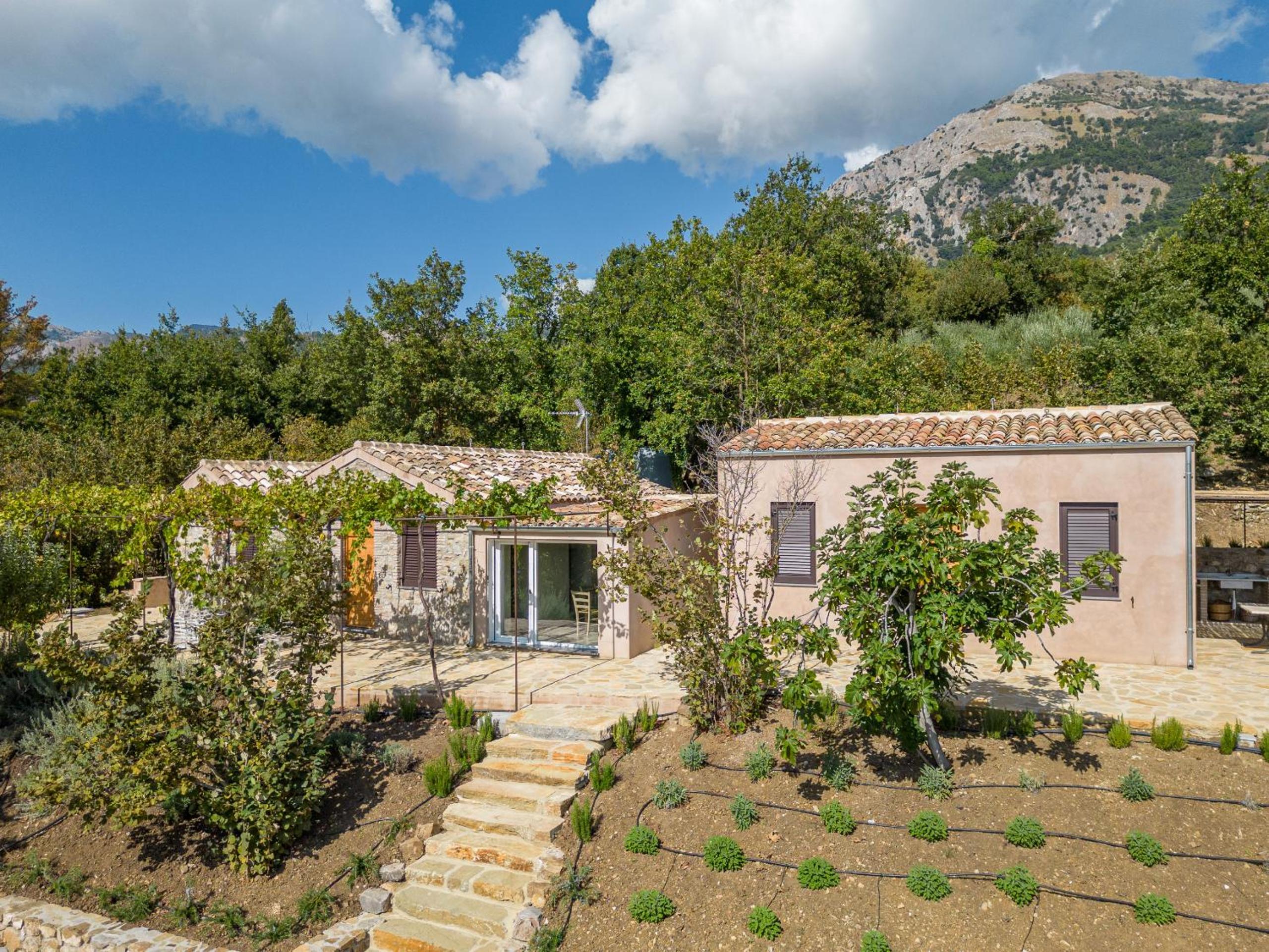 Borgo Le Niche by Wonderful Italy