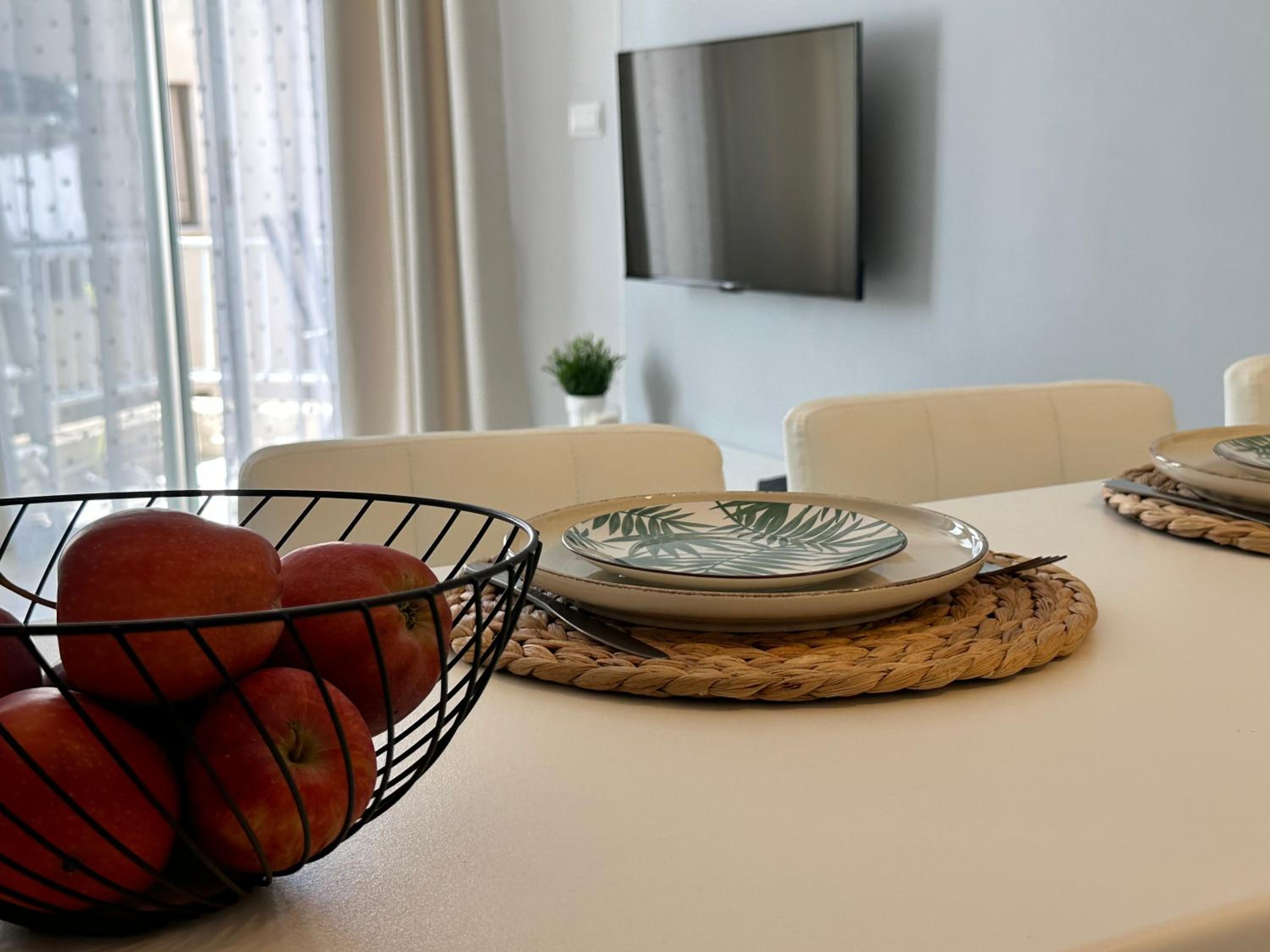 Sea view apartment near the beach