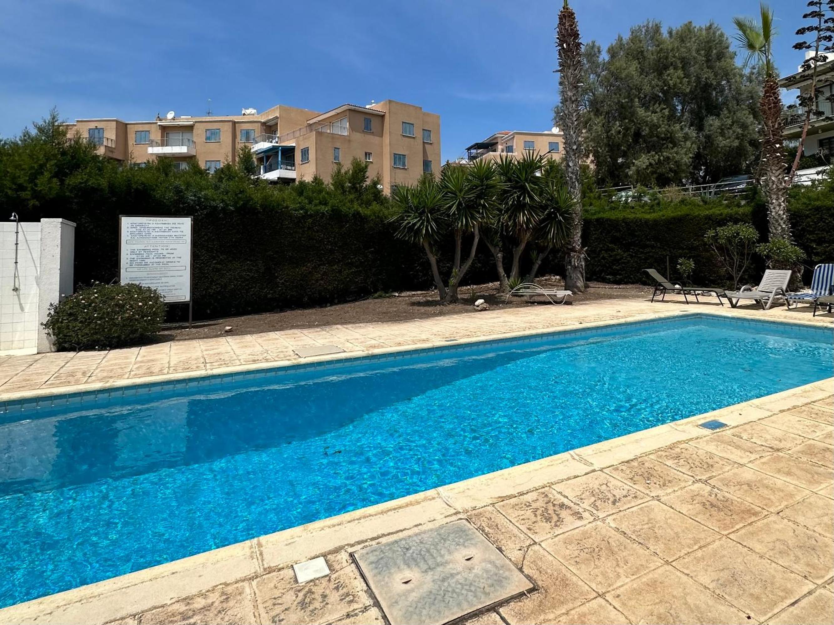 Sea view apartment near the beach
