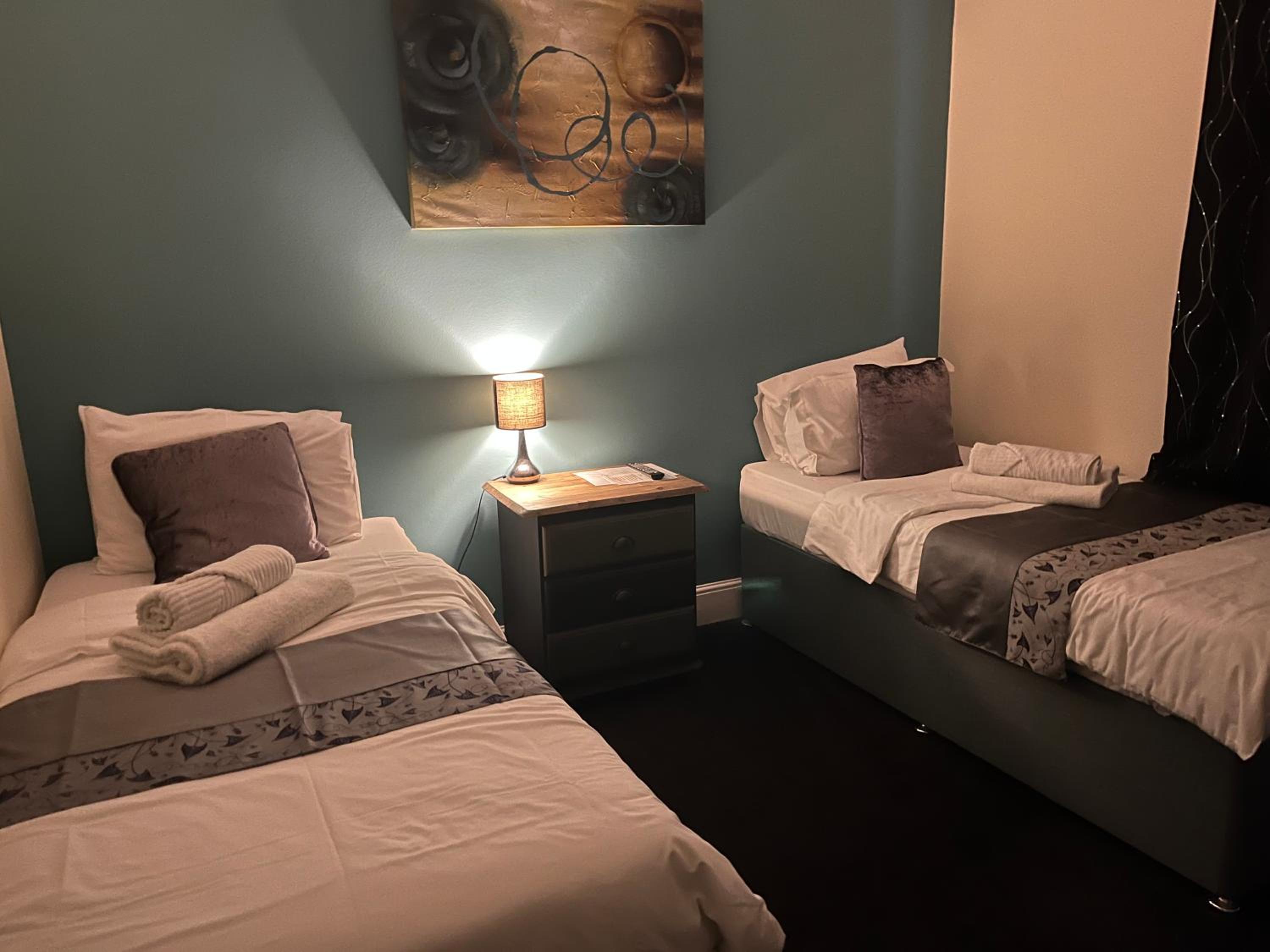 Ipswich Vacations - The Harp Freehouse and Guesthouse - Property Image 55