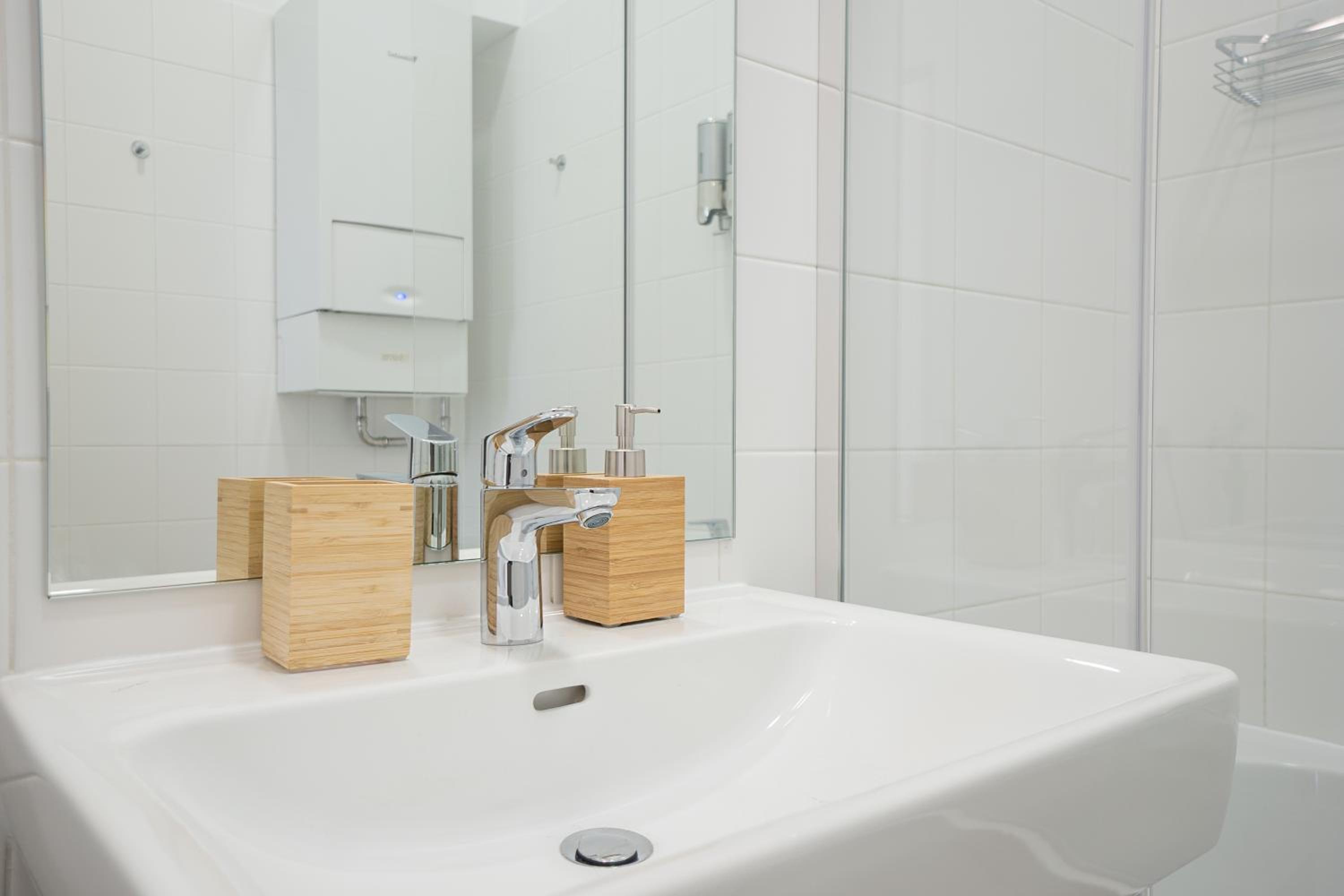 Vibrant 107 m2 flat in the city center
