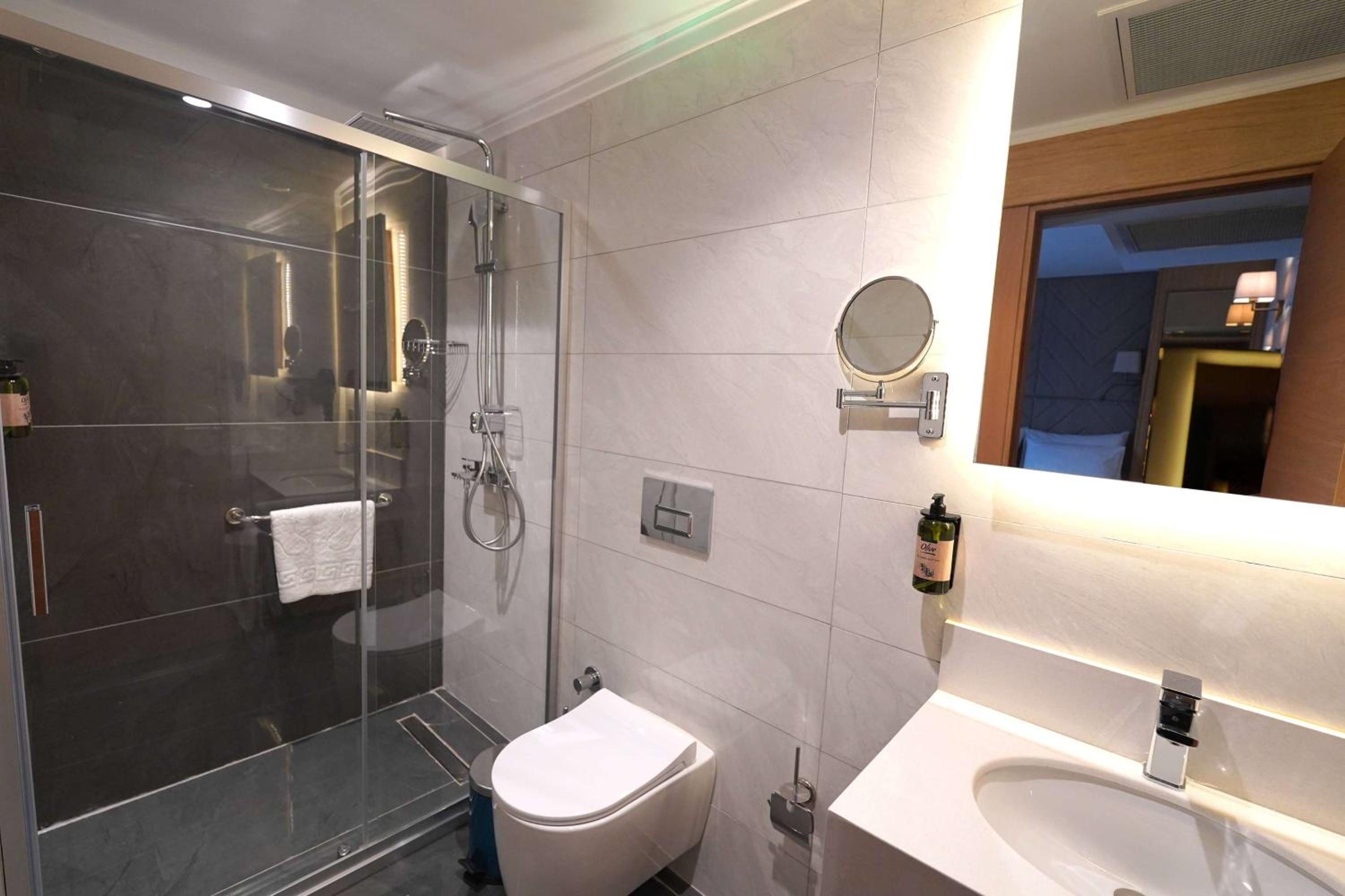 Days Inn by Wyndham İstanbul Bomonti - Image 30