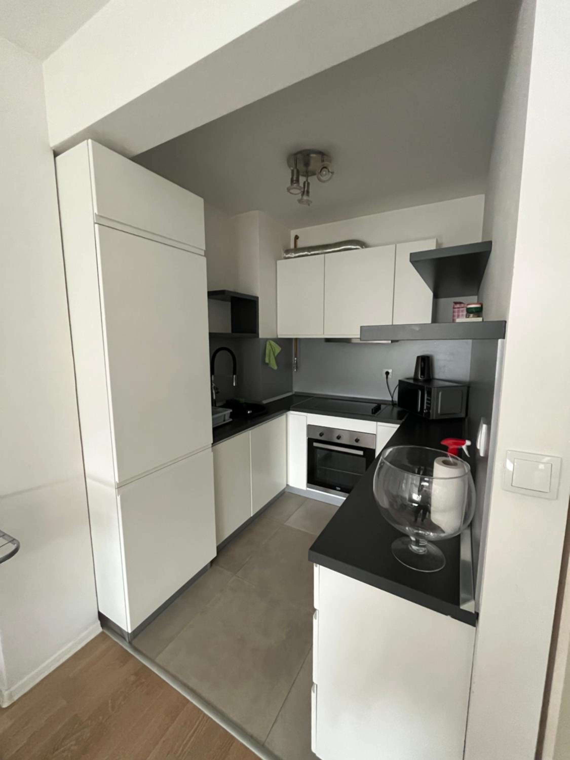 Chromatic Apartment