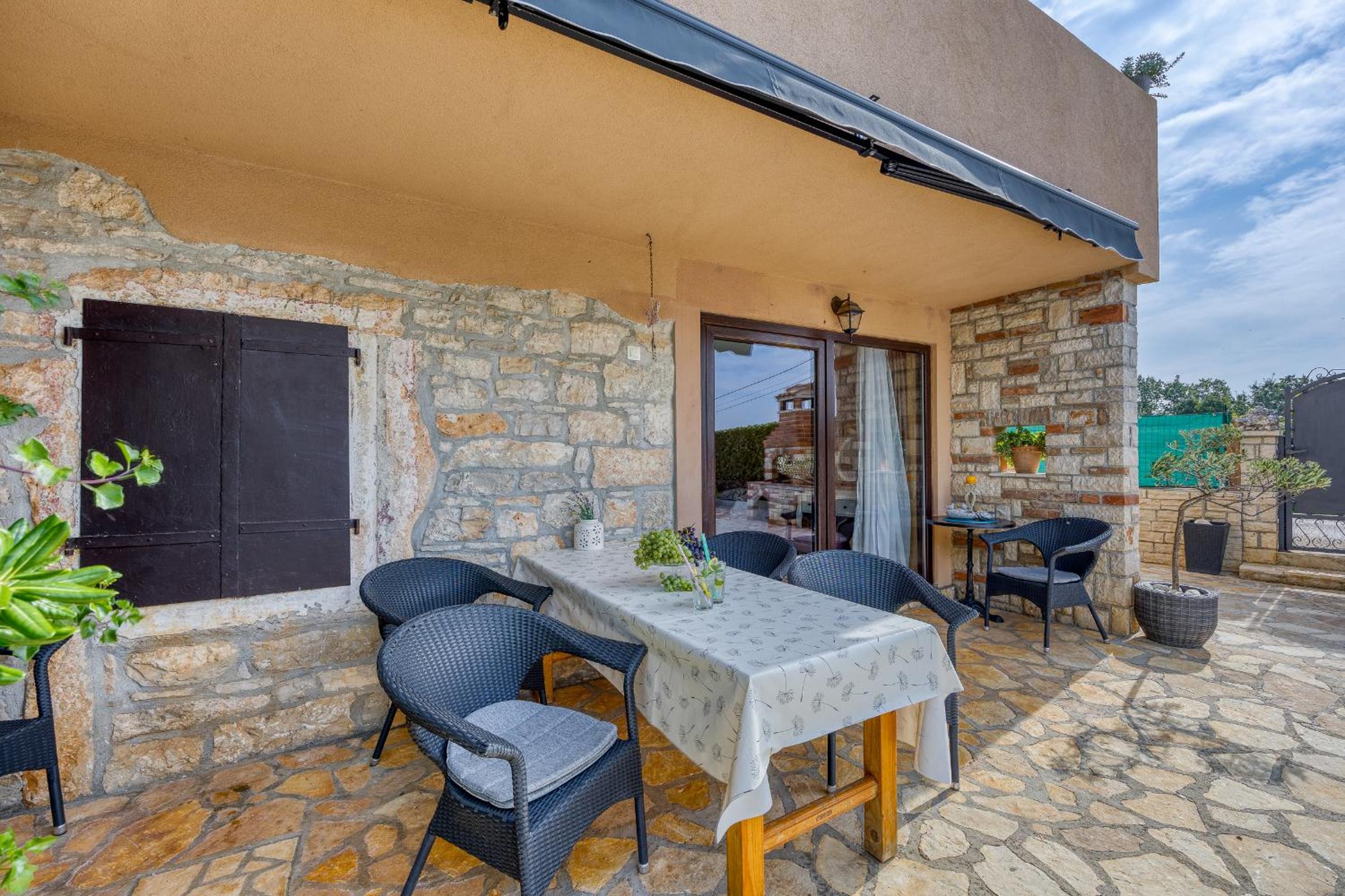 Hotel Holiday house Marinela with Private Pool and Fenced Garden - Image 1