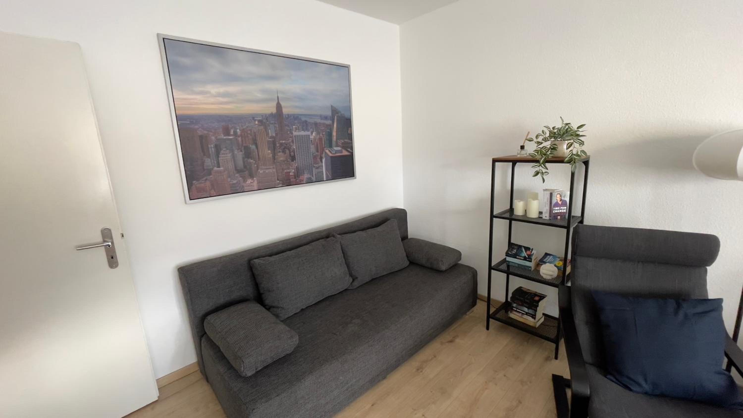 Apart54-Modern Design I Garden with Terrace I Smart TV I Free Parking I Free WiFi