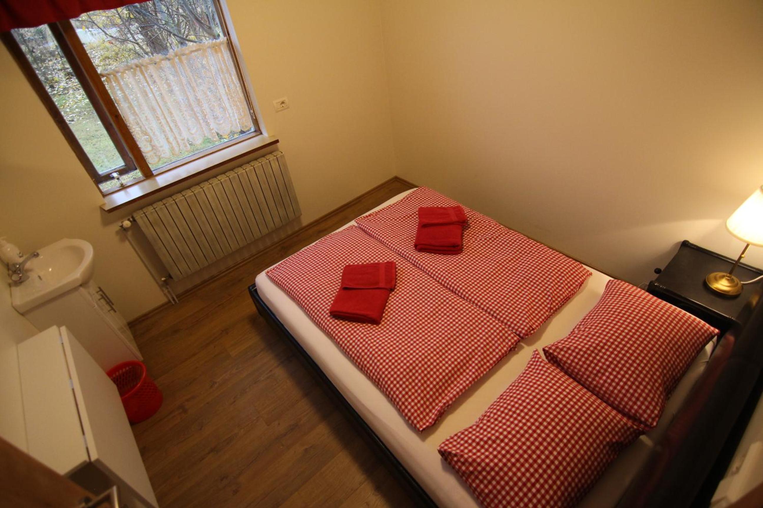 CJA Guesthouse