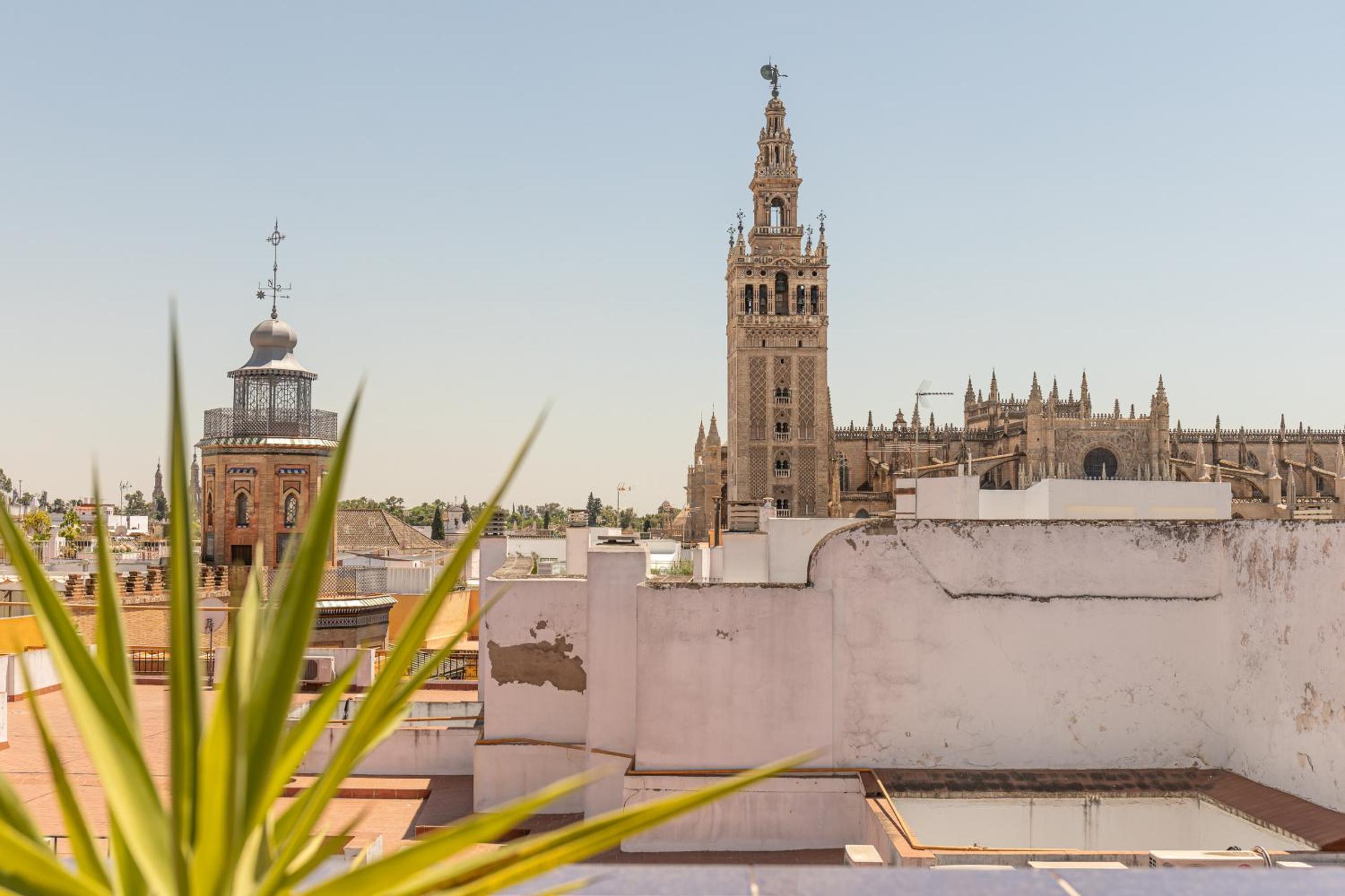 Green-Apartments Giralda Views
