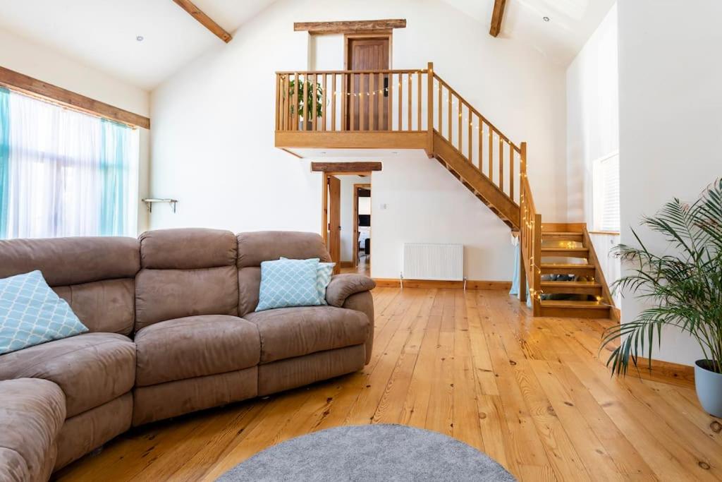 Large converted barn in peaceful, rural location view 2