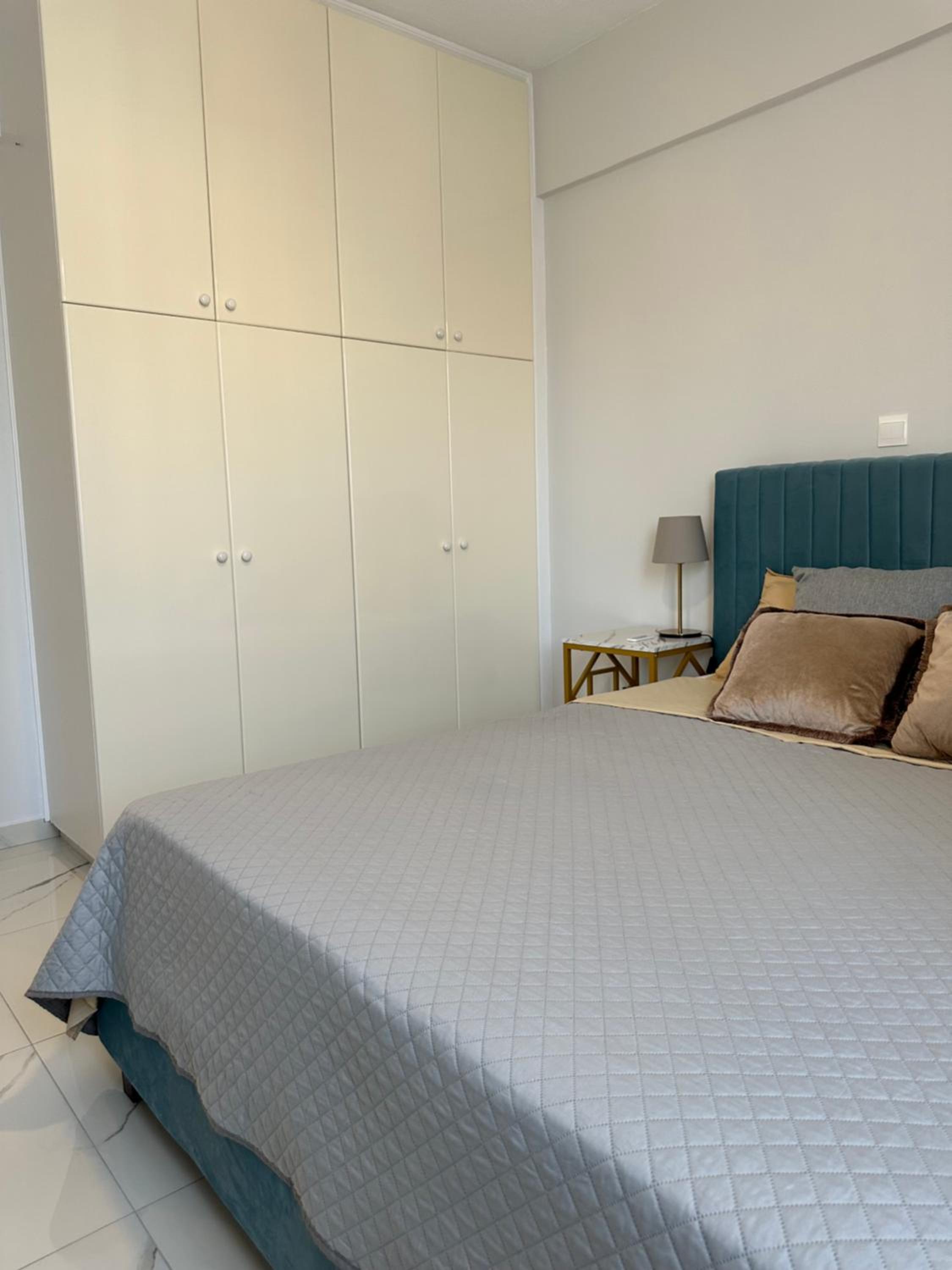 Sea view apartment near the beach