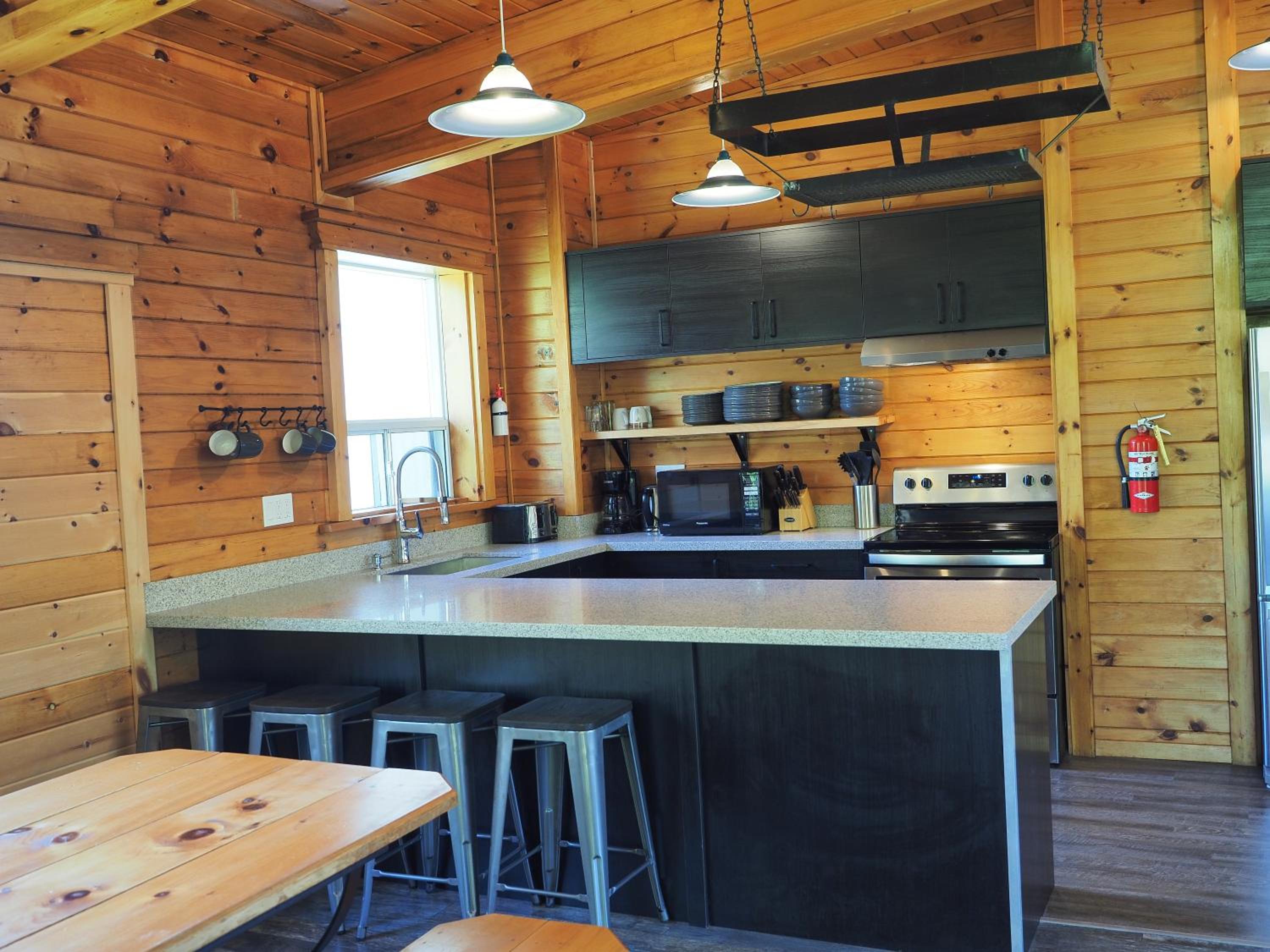 Blue Mountain 6BR Chalet Modern Hot Tub Mountain Views Walk to Village