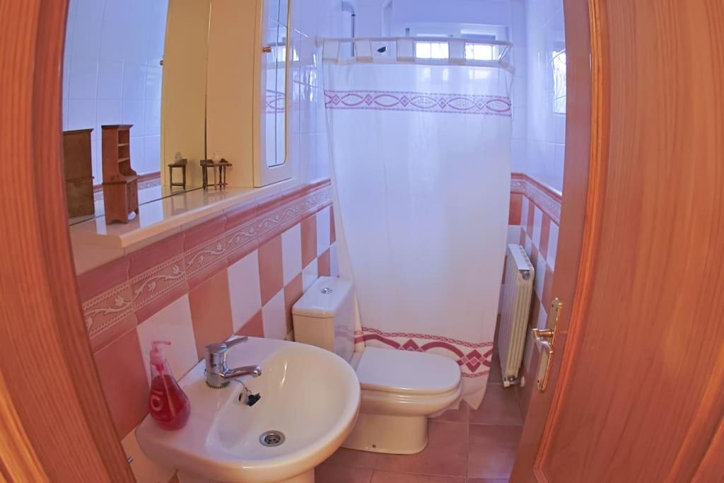 Casa el Cerezo Rojo