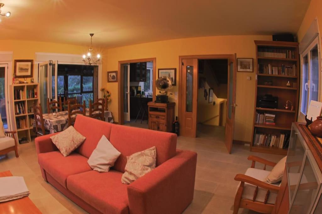 Casa el Cerezo Rojo