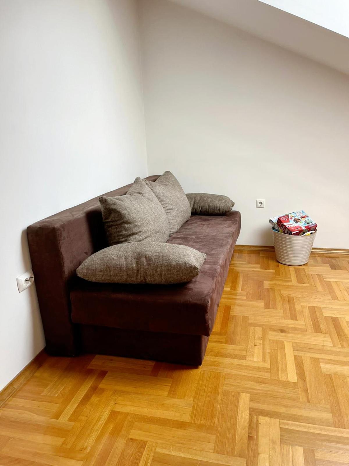 Apartments Family House