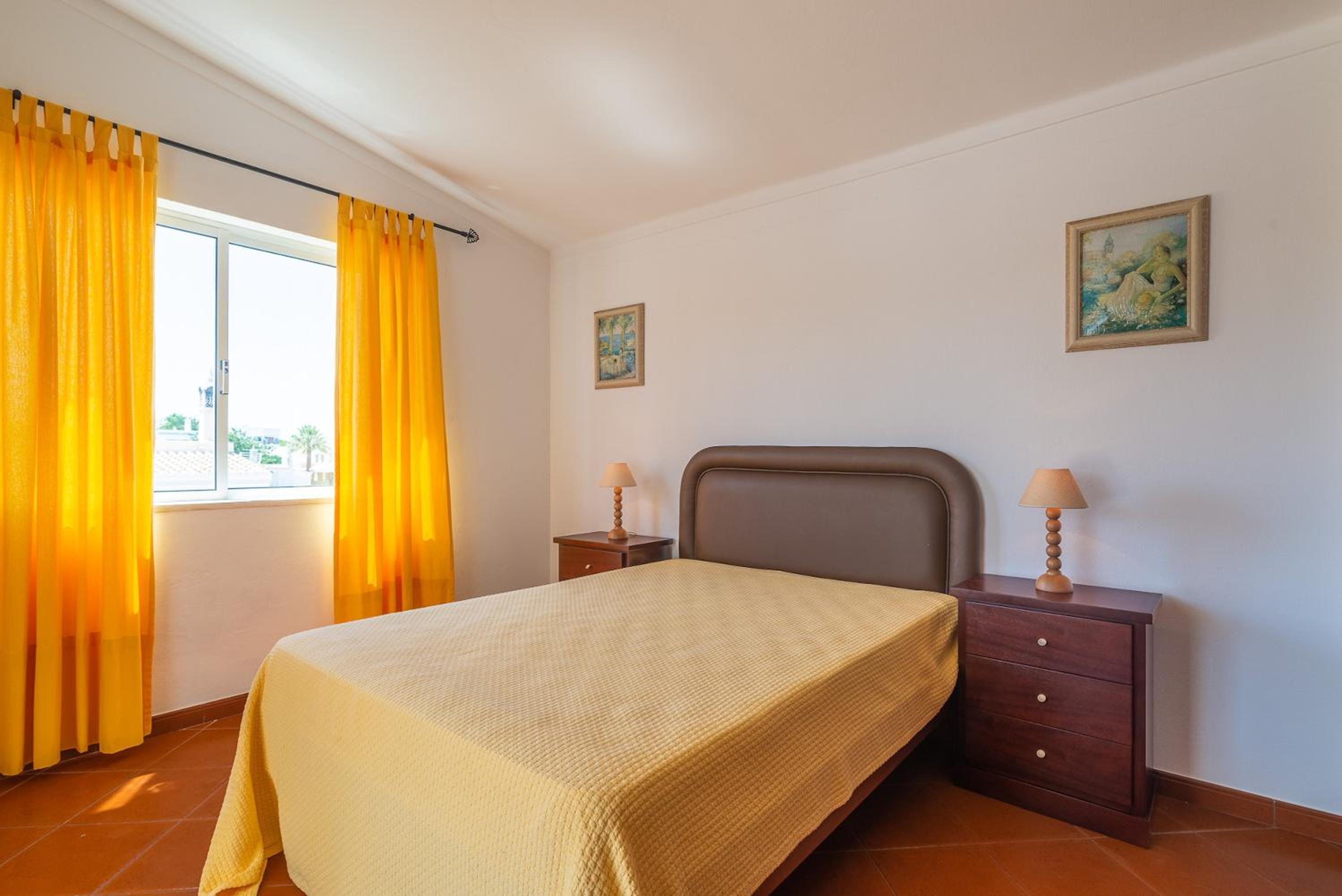 Charming Guia Villa 3 Bedrooms Villa Eulalia Private Pool & Close