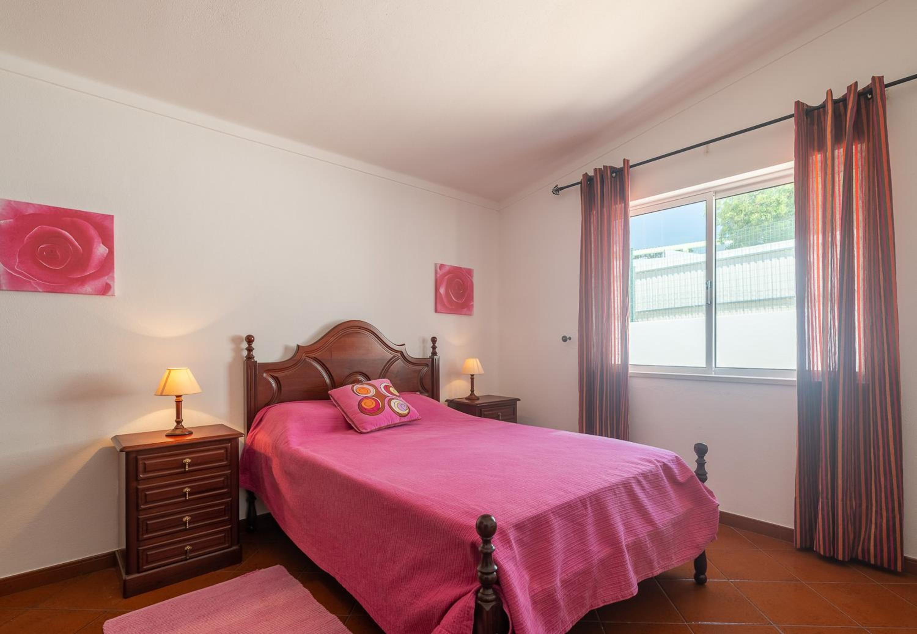 Charming Guia Villa 3 Bedrooms Villa Eulalia Private Pool & Close