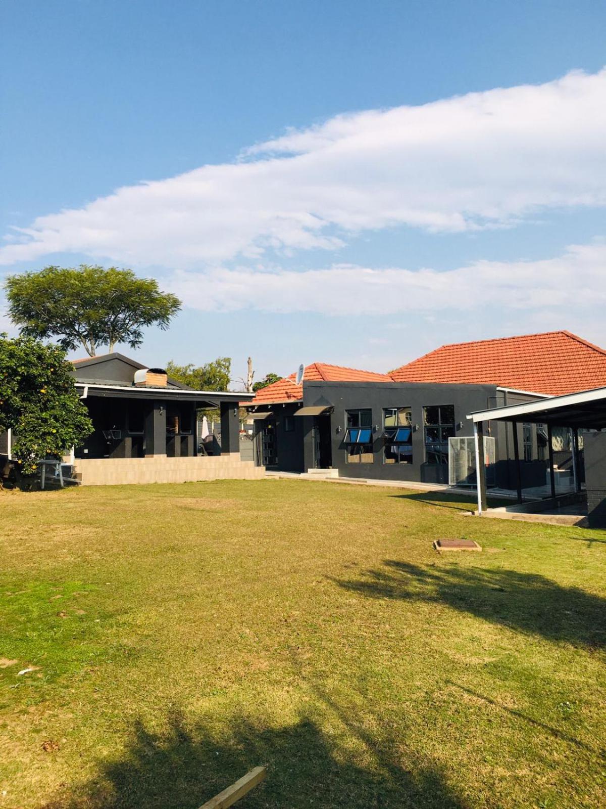Mino Guest House