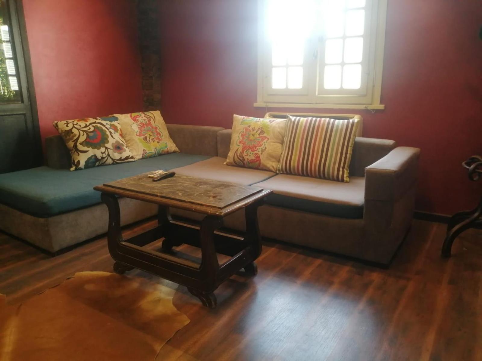 The Art Home