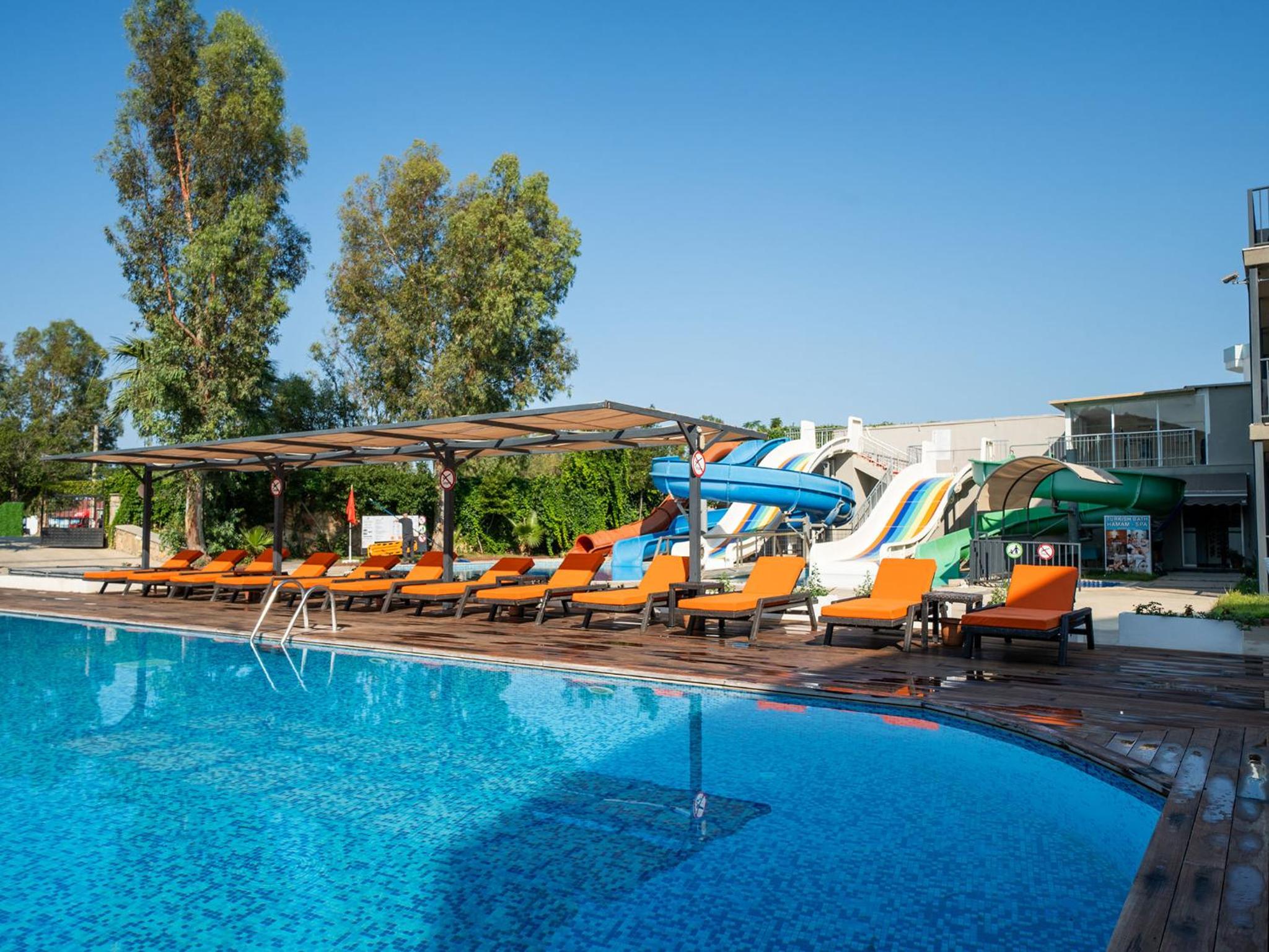 Bodrum Beach Resort 13