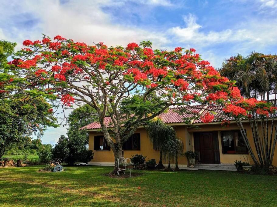 Casa de campo perto do RECANTO MAESTRO