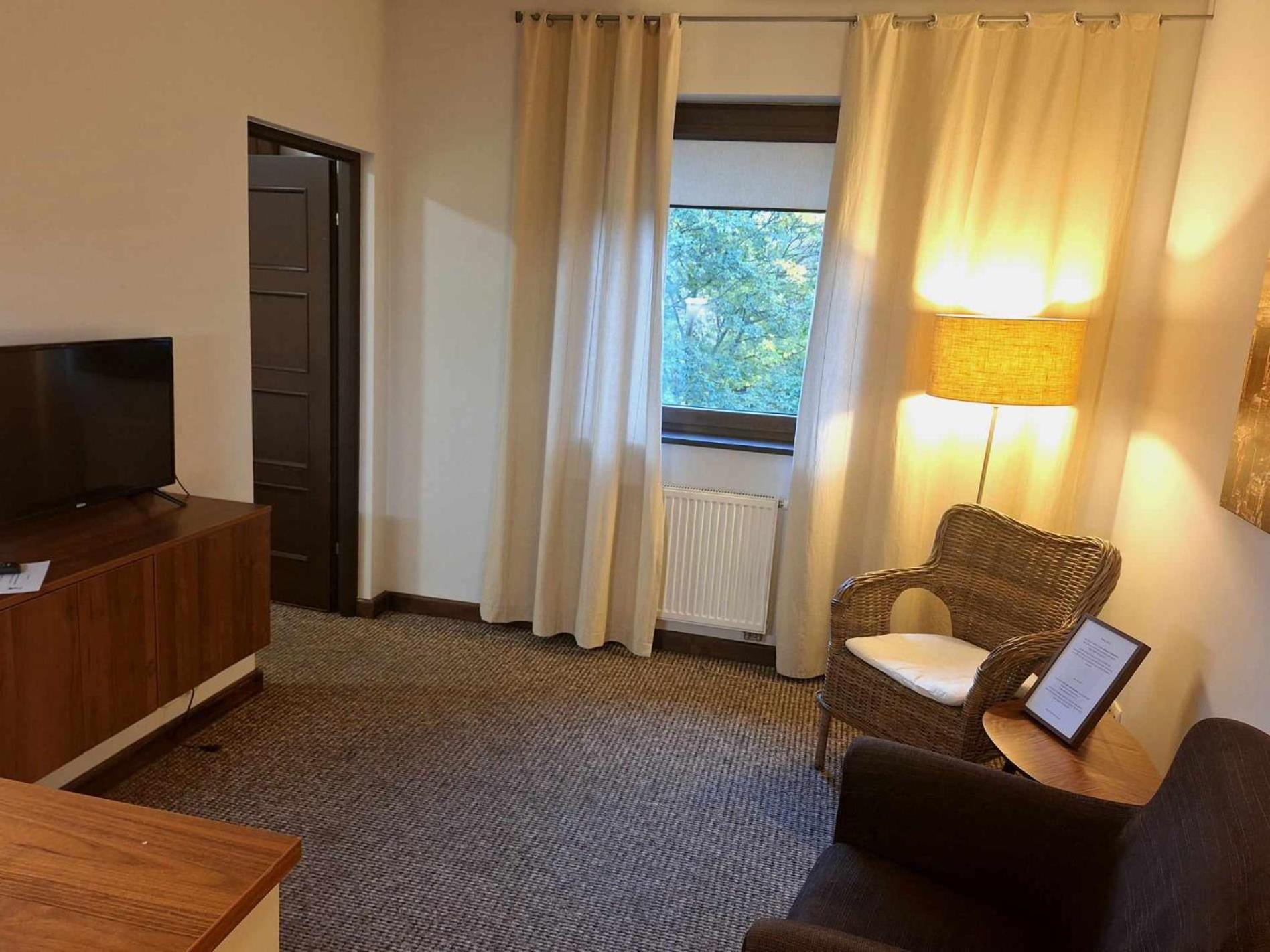 B & B Tomula view 3