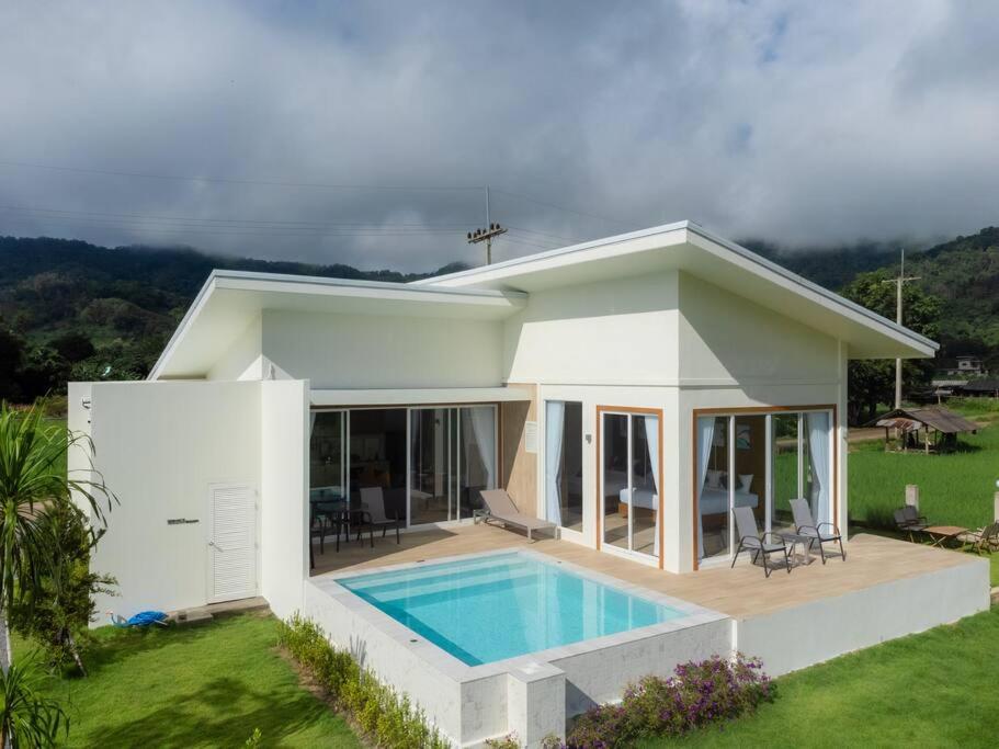 Vann House Chiang Rai- near Mae Fah Luang University