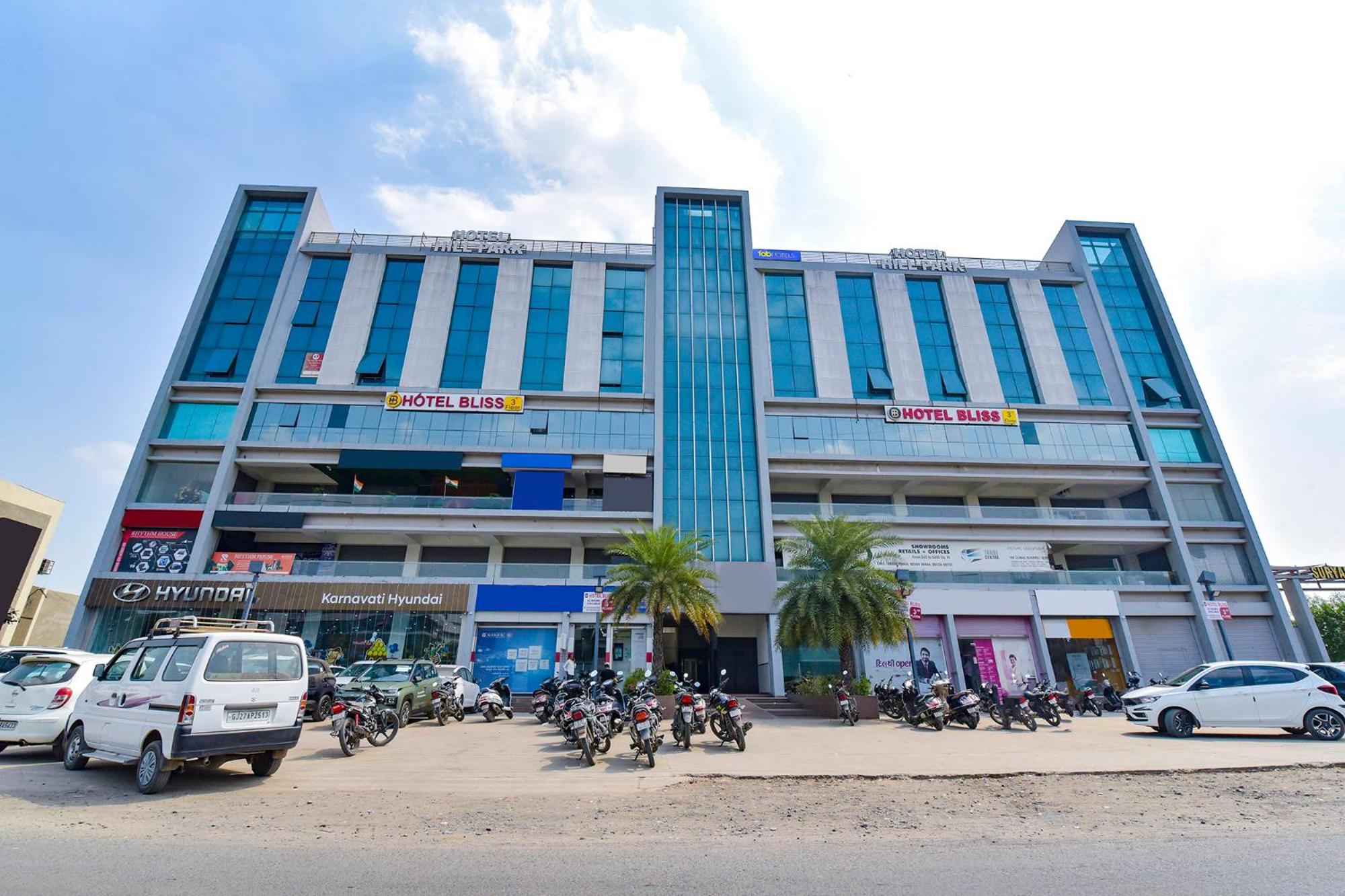 FabHotel Bliss - Inside Suryam Trade Centre