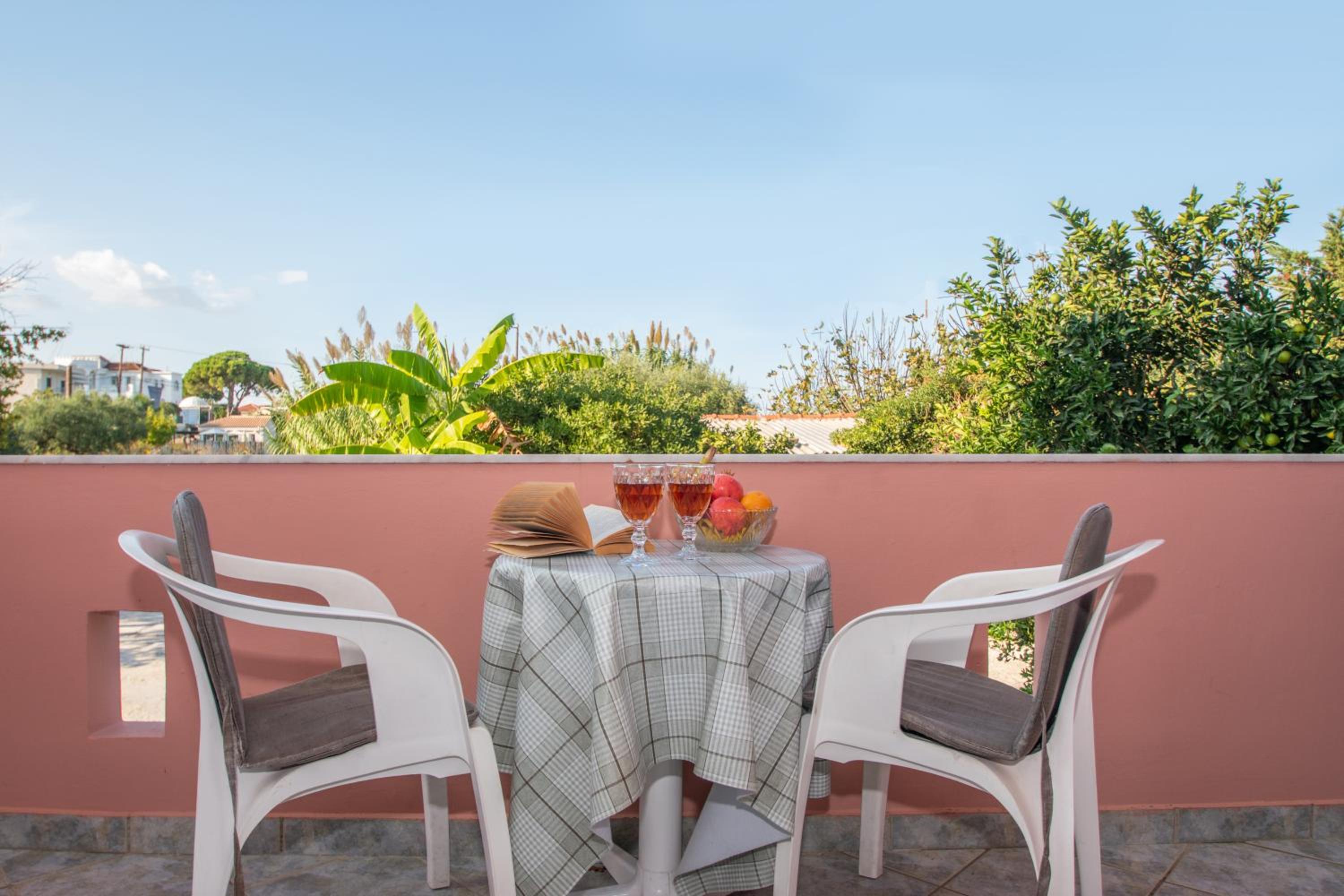 Laganas Vacations - Villa Spiros II Apartments  Studios - Property Image 3