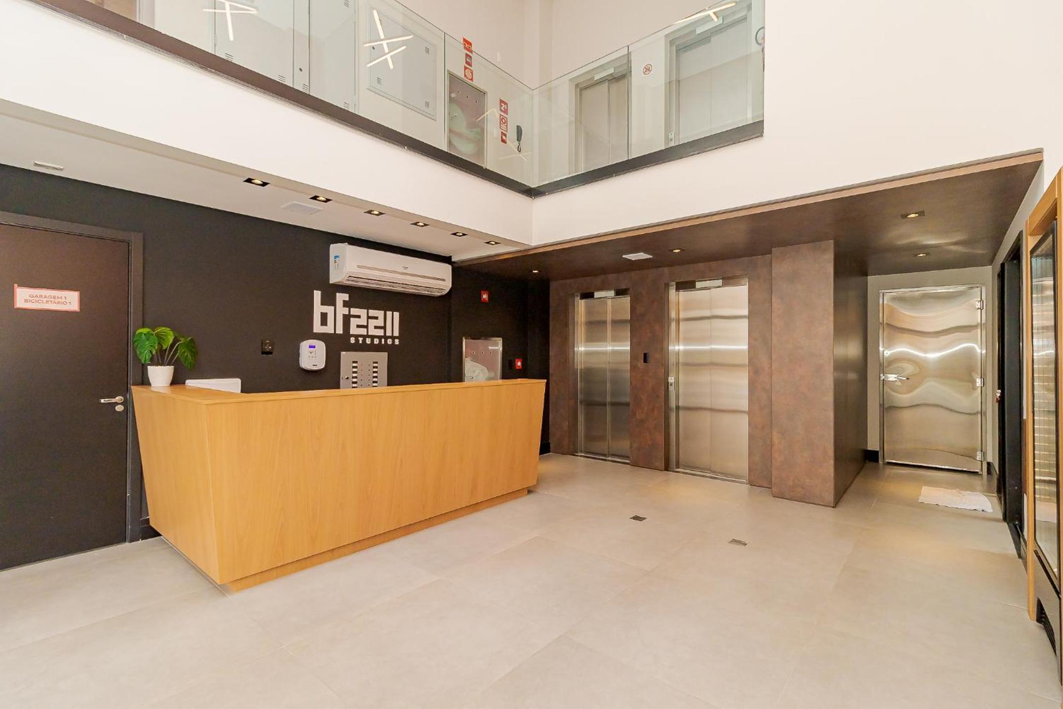 Studio Shopping Curitiba - BF2211