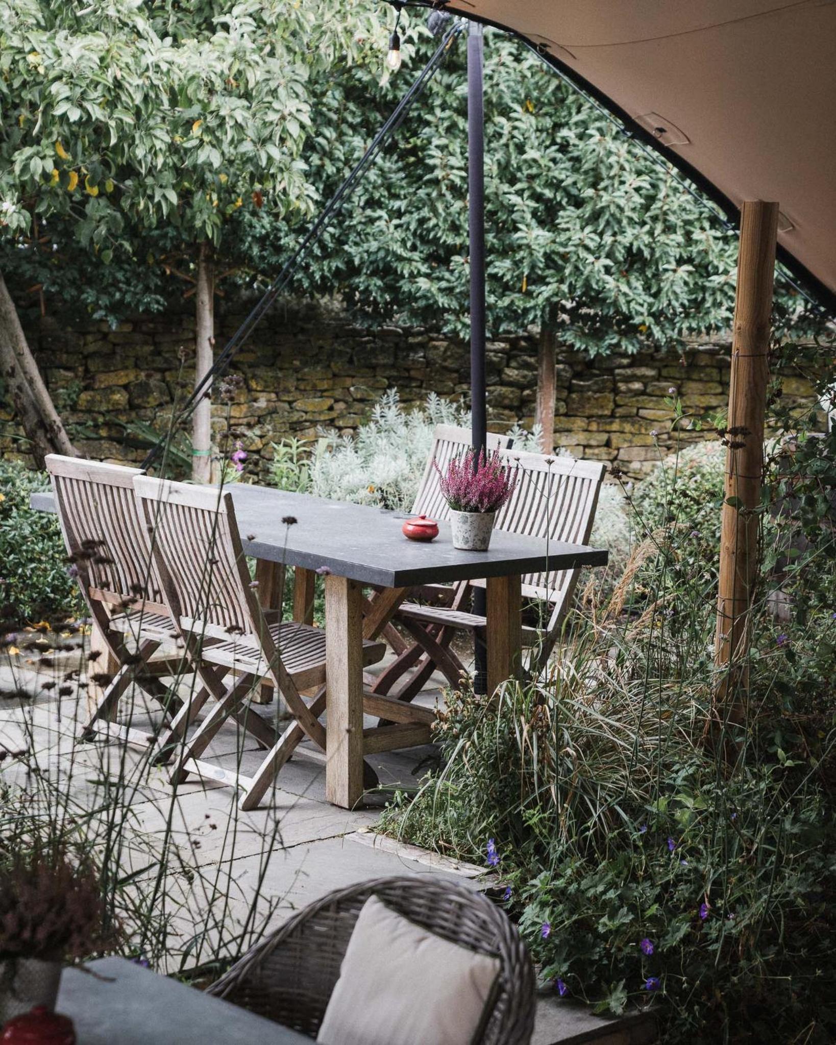 The Swan Inn
