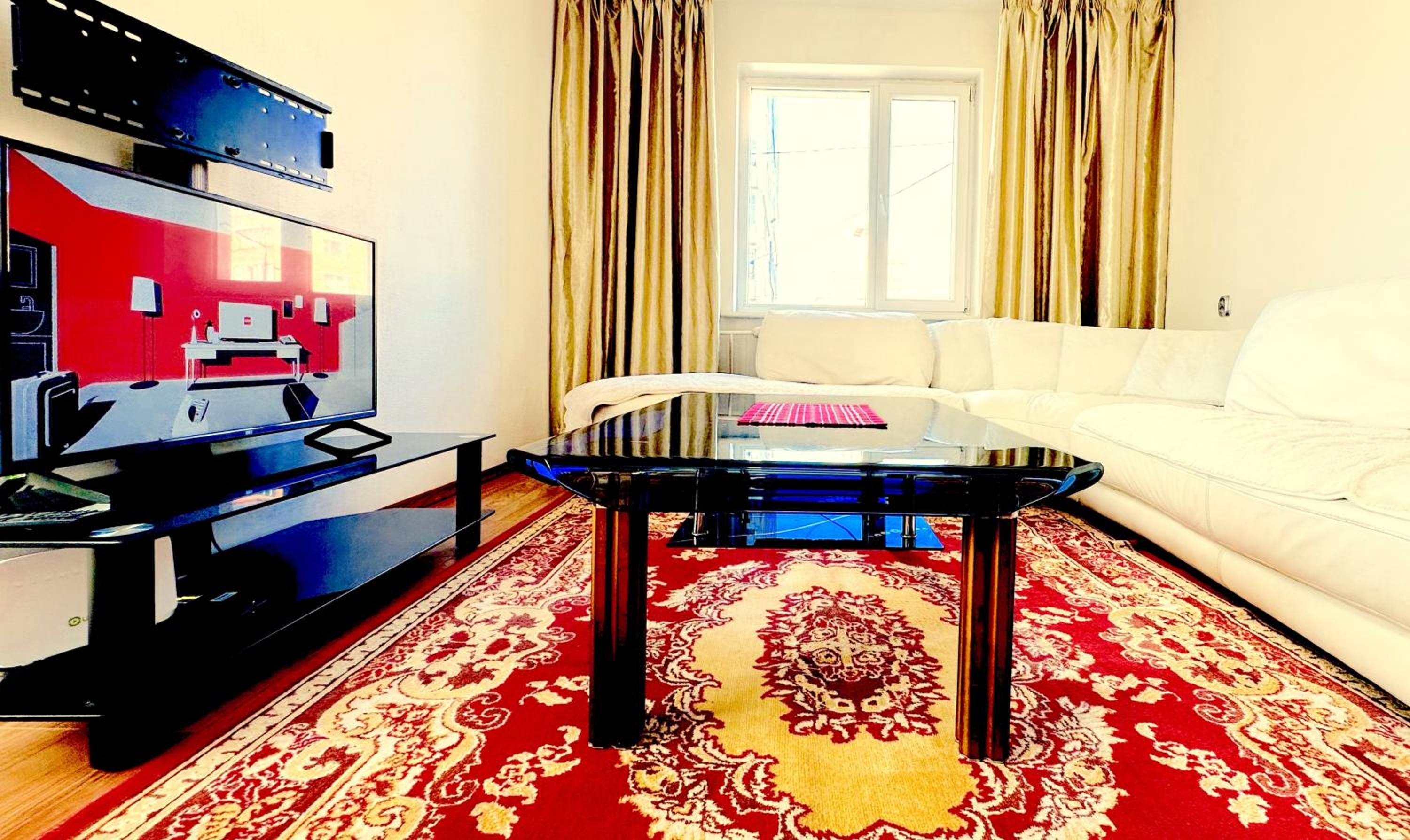 Apartment 44, spacious living area, separate kitchen & 1 bedroom view 4