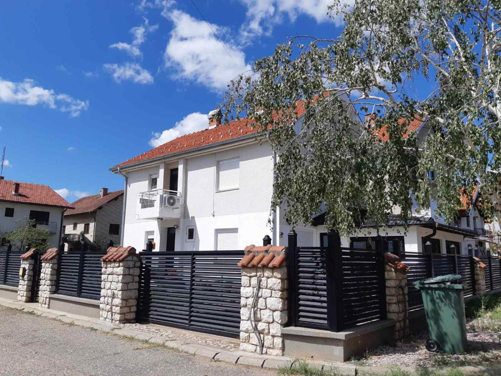 Kuća za odmor DUNJA