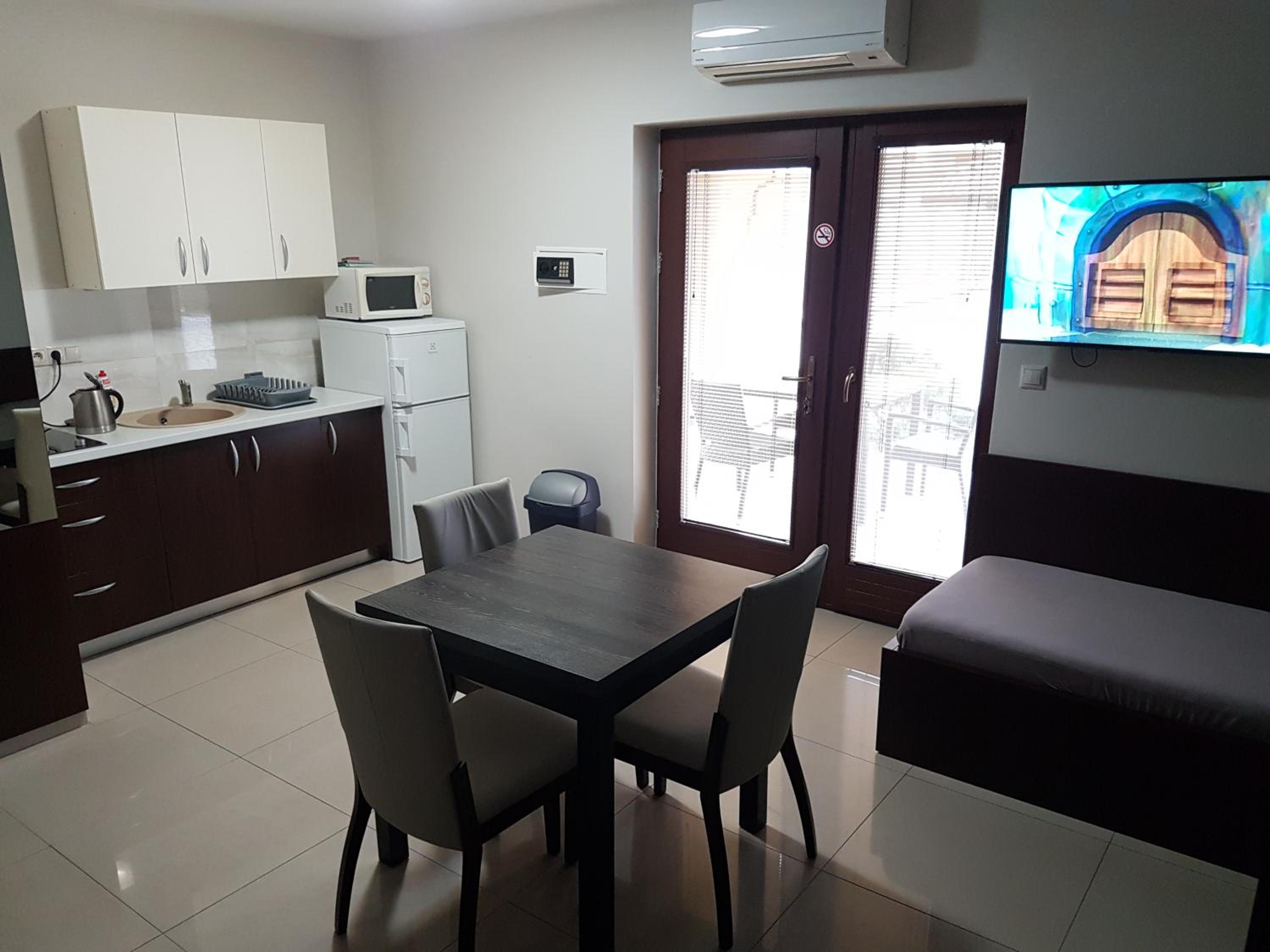 Vila Lexus