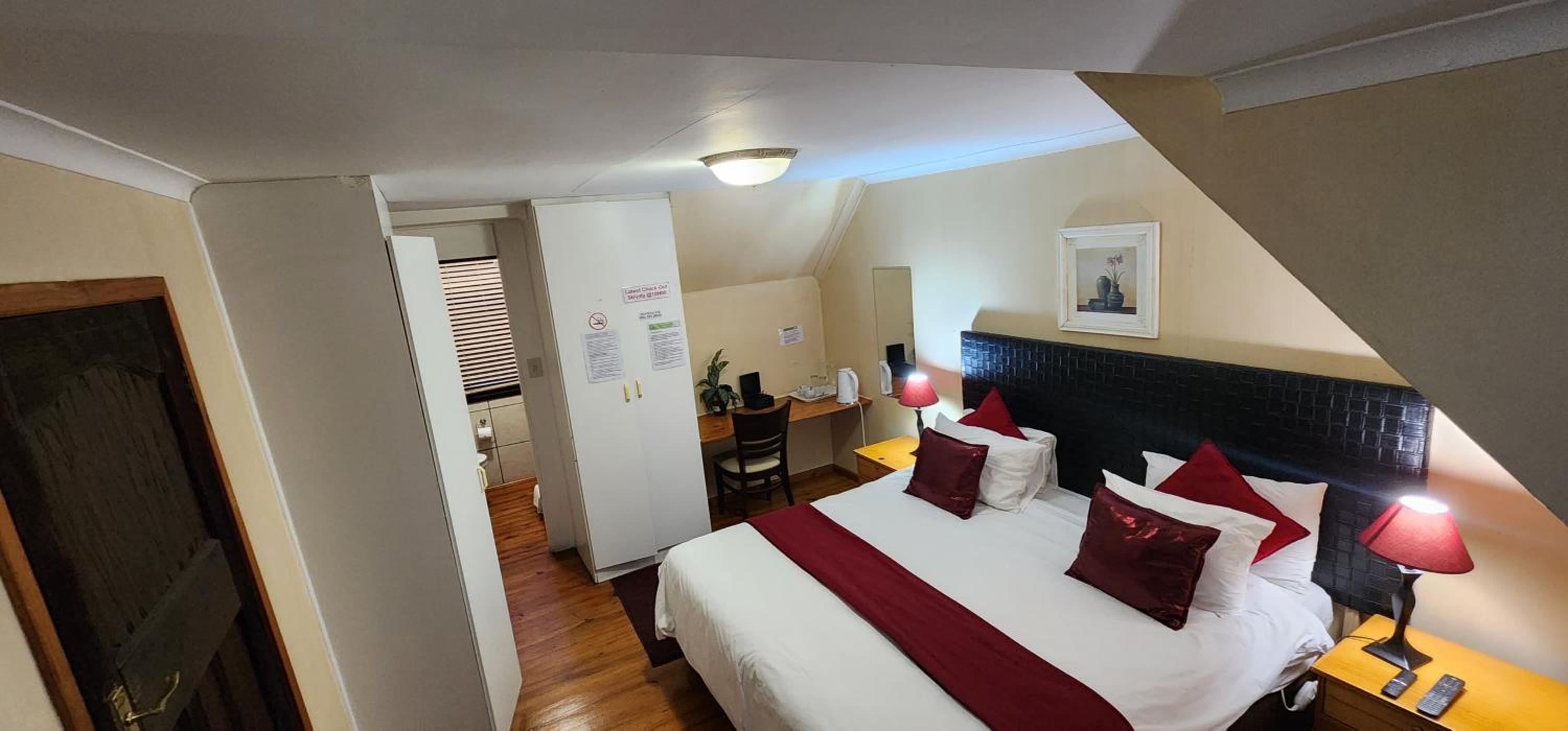 Lagoon Lodge