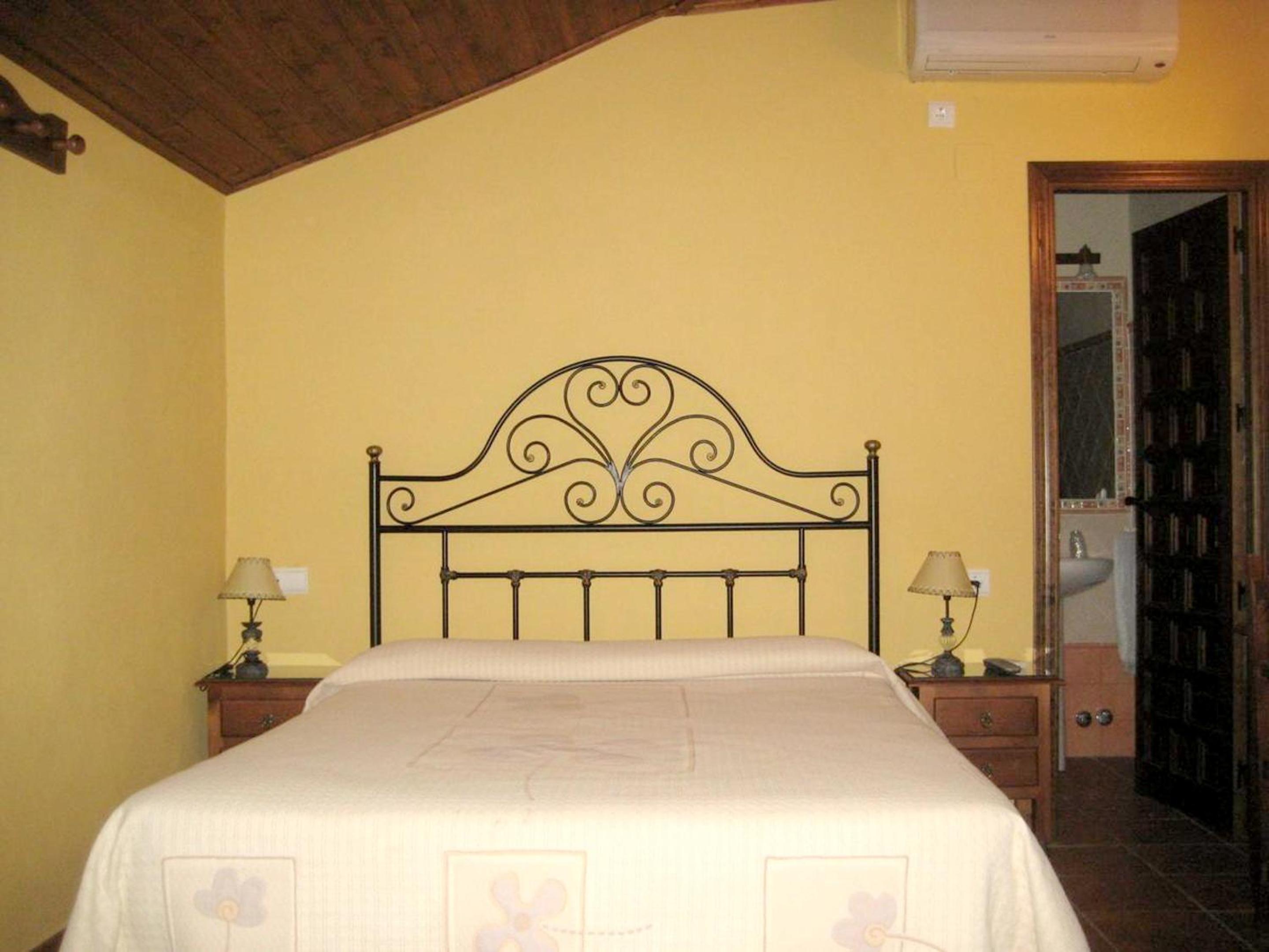 Charming House in Hornachuelos with Shared Pool view 5
