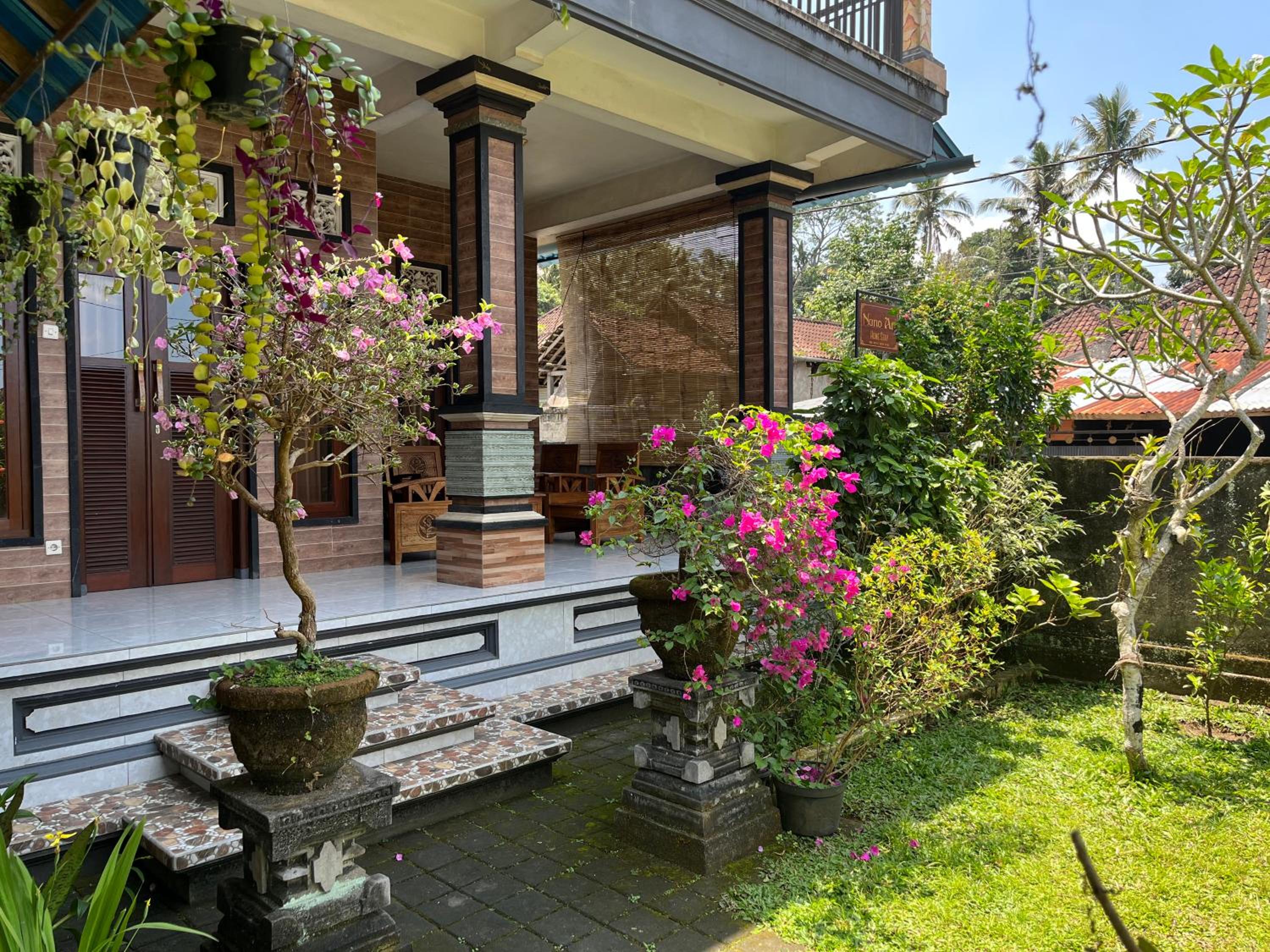 Nano Ari Homestay and Art Class view 3